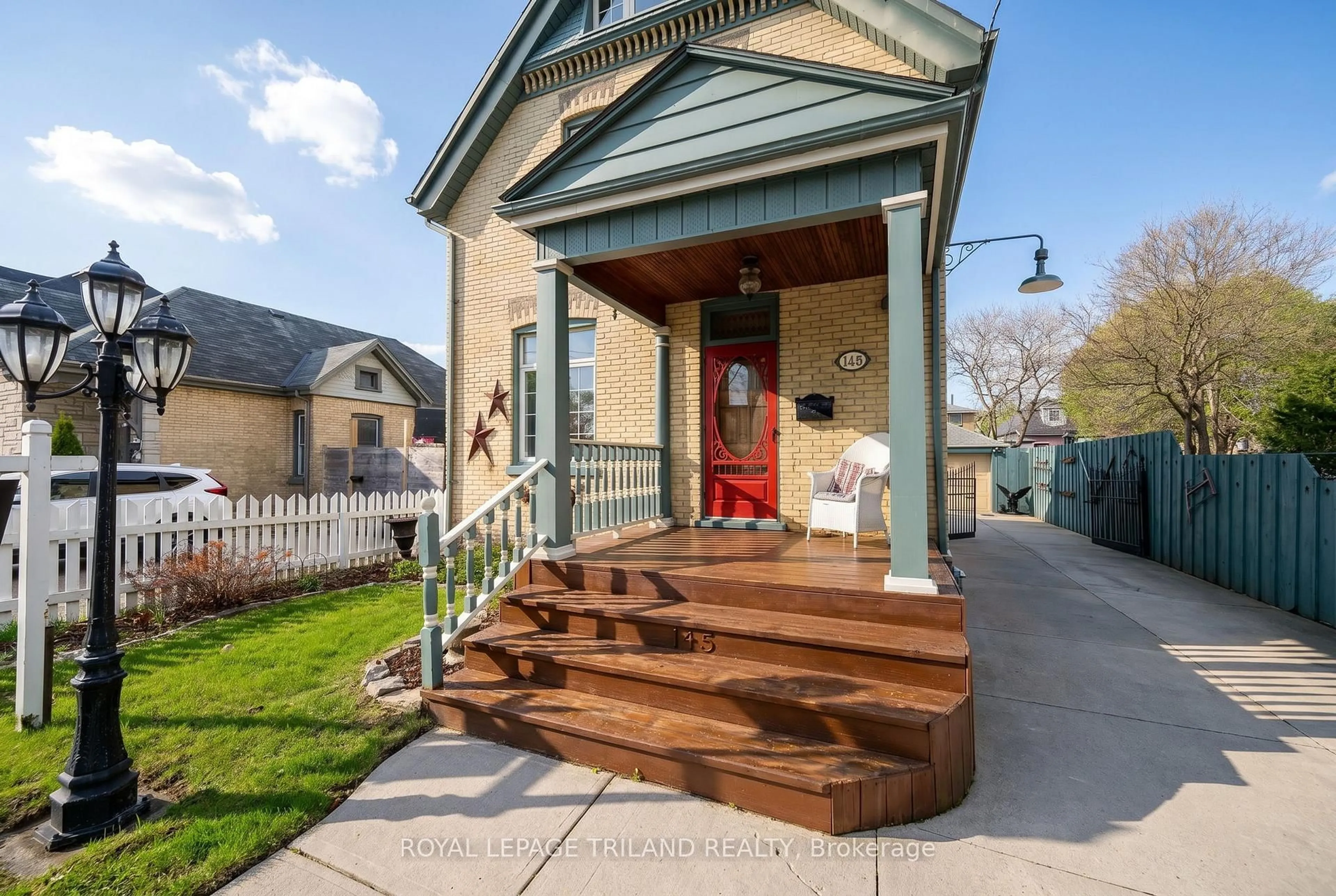 Unknown for 145 Price St, London East Ontario N5Z 2J4