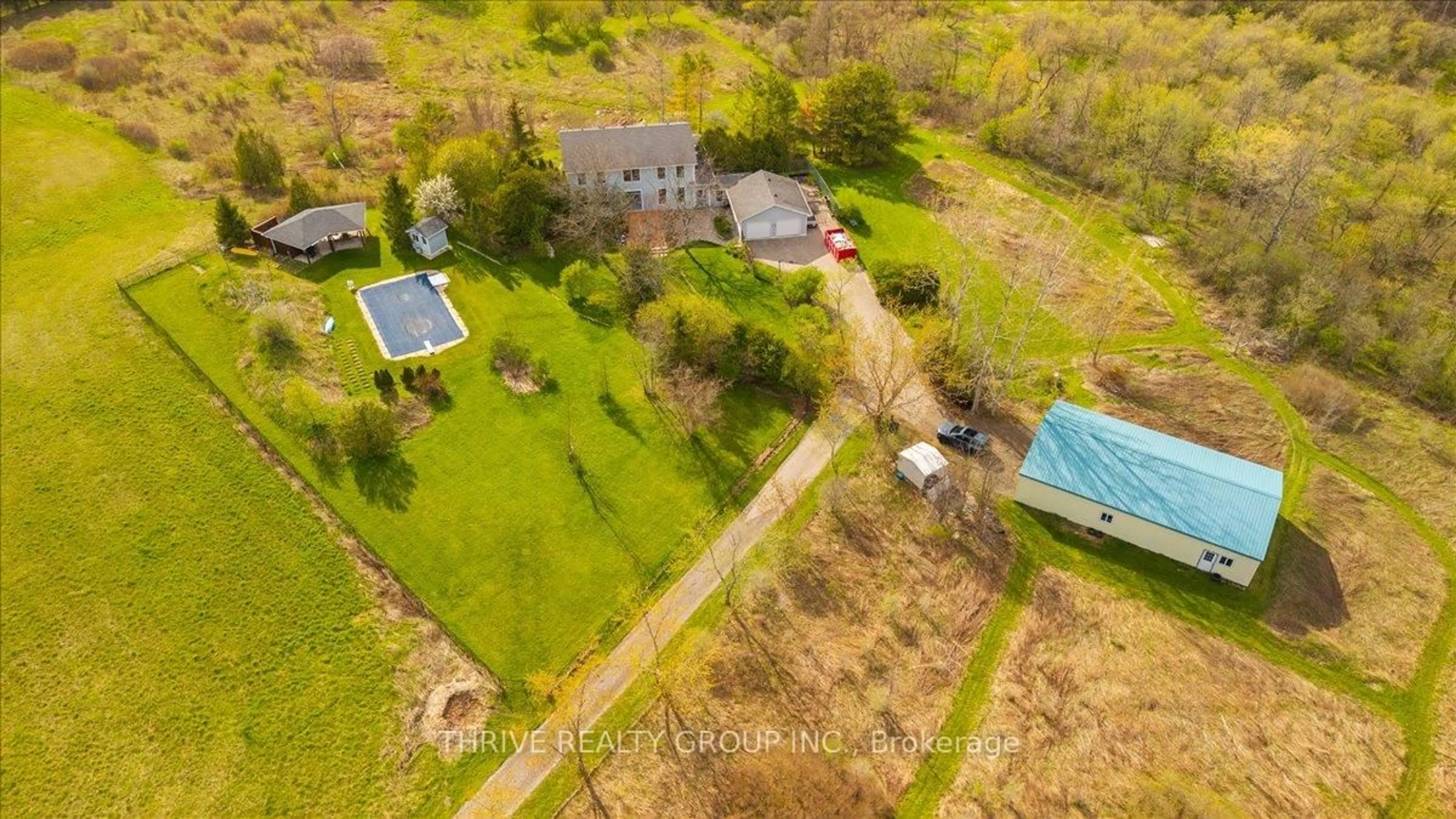 A pic from outside/outdoor area/front of a property/back of a property/a pic from drone, unknown for 24992 Crinan Line, West Elgin Ontario N0L 2P0