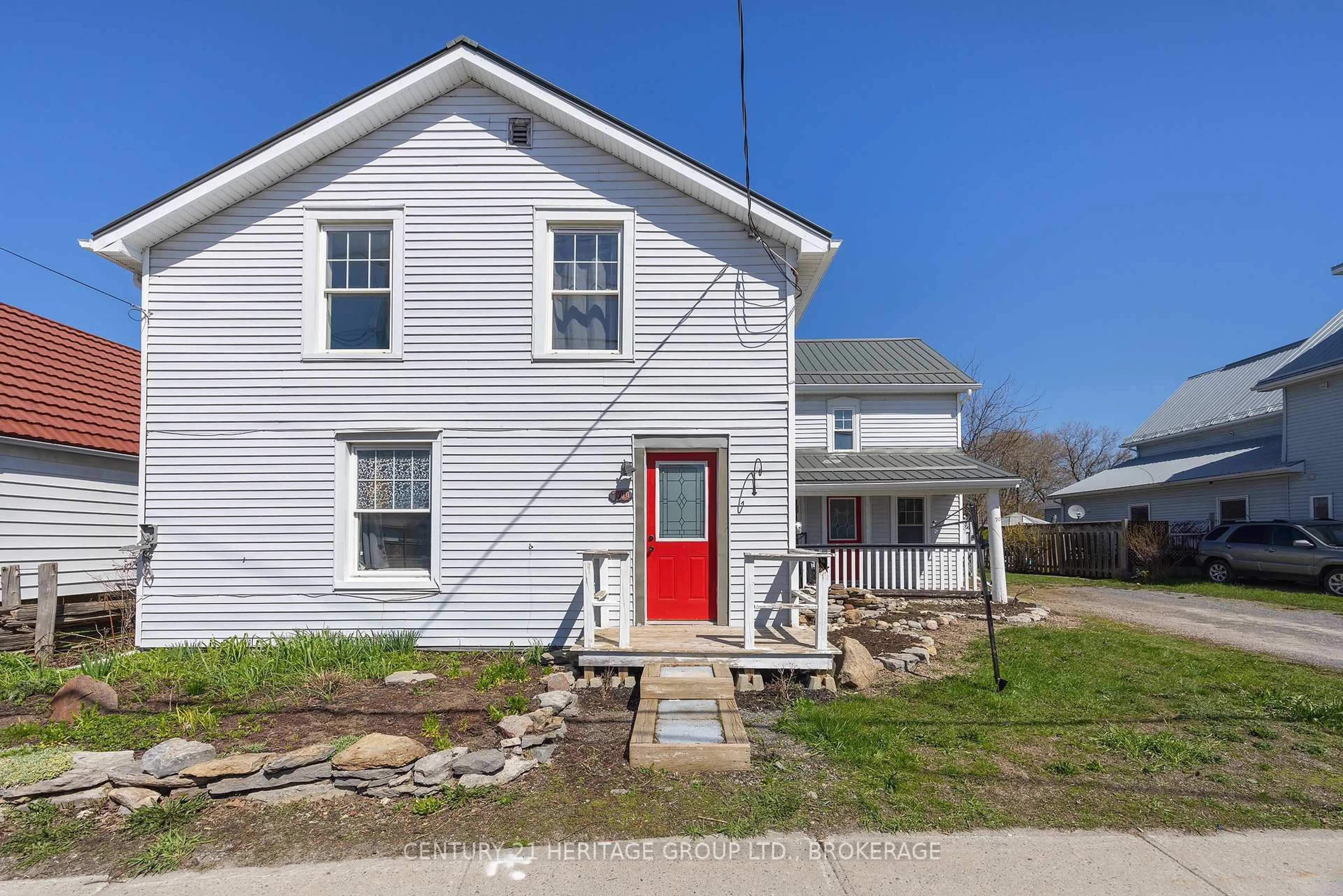 Unknown for 70 Main St, Bissett Creek Ontario K0H 2H0