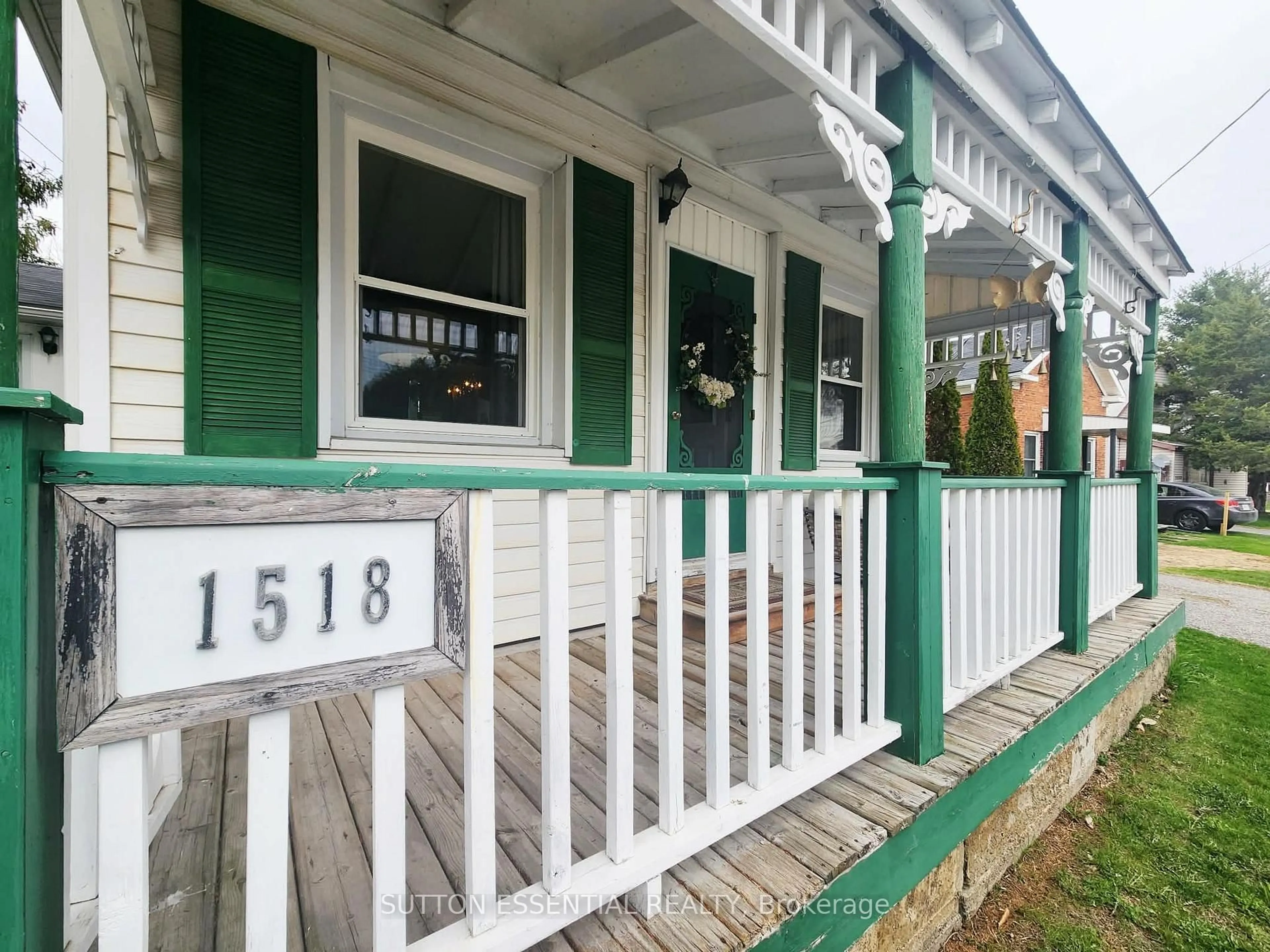 Home with vinyl exterior material, street for 1518 County Road 2 Rd, Front of Yonge Ontario K0E 1R0