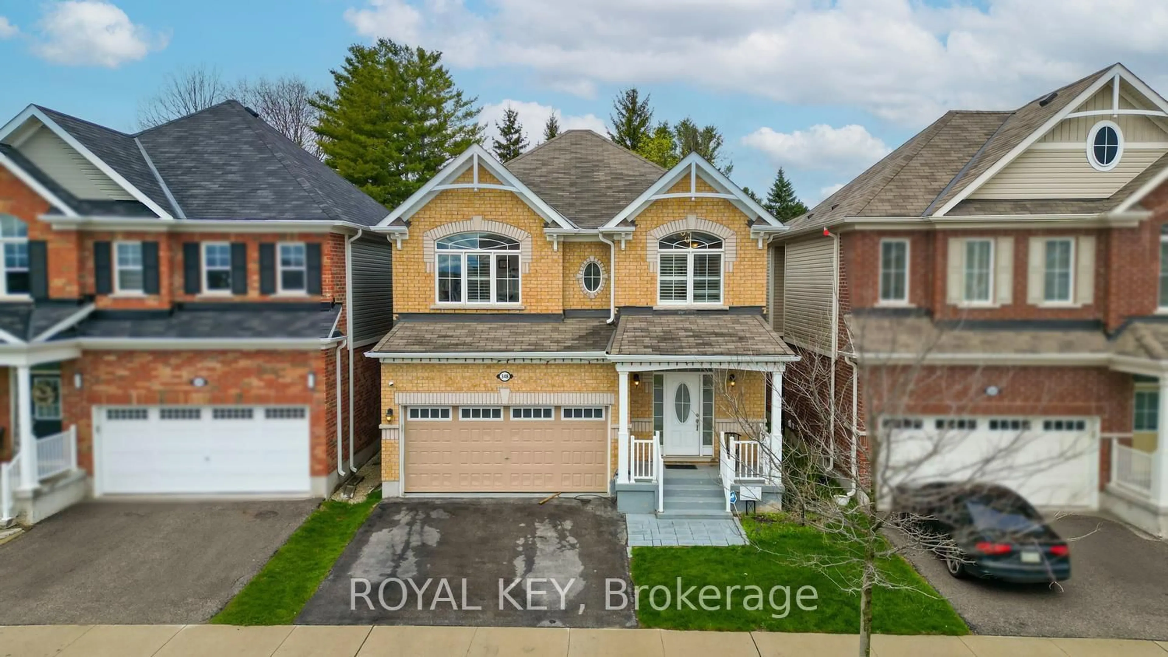 A pic from outside/outdoor area/front of a property/back of a property/a pic from drone, street for 348 Equestrian Way, Cambridge Ontario N3E 0C1