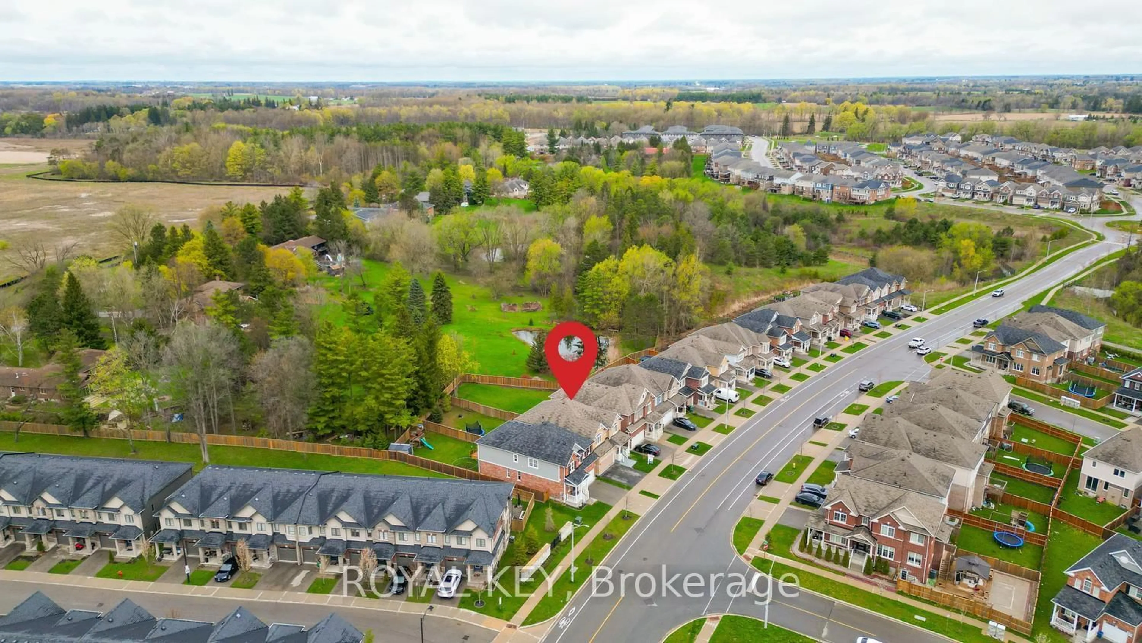 A pic from outside/outdoor area/front of a property/back of a property/a pic from drone, street for 348 Equestrian Way, Cambridge Ontario N3E 0C1