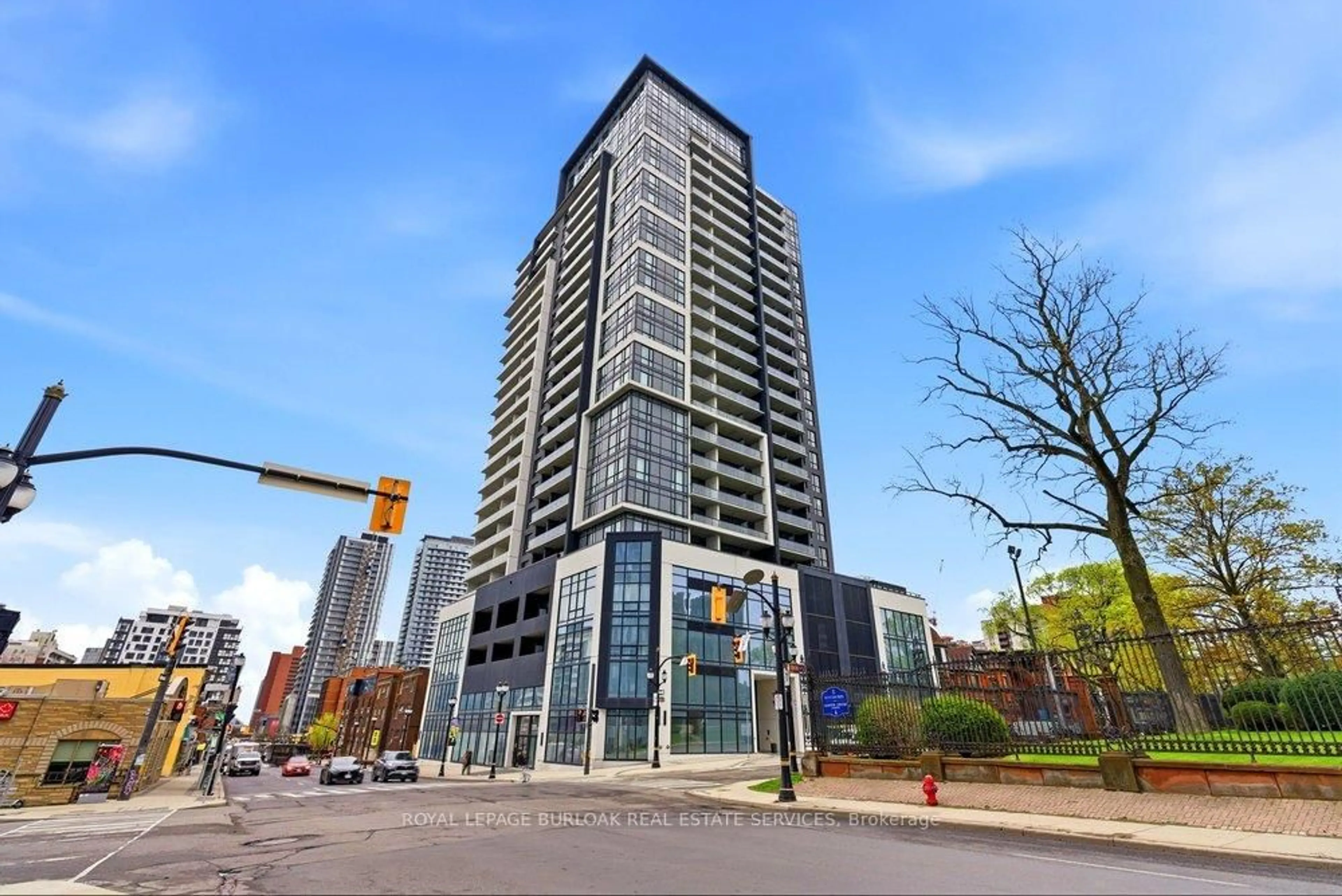 Unknown for 15 Queen St #2302, Hamilton Ontario L8P 0C6