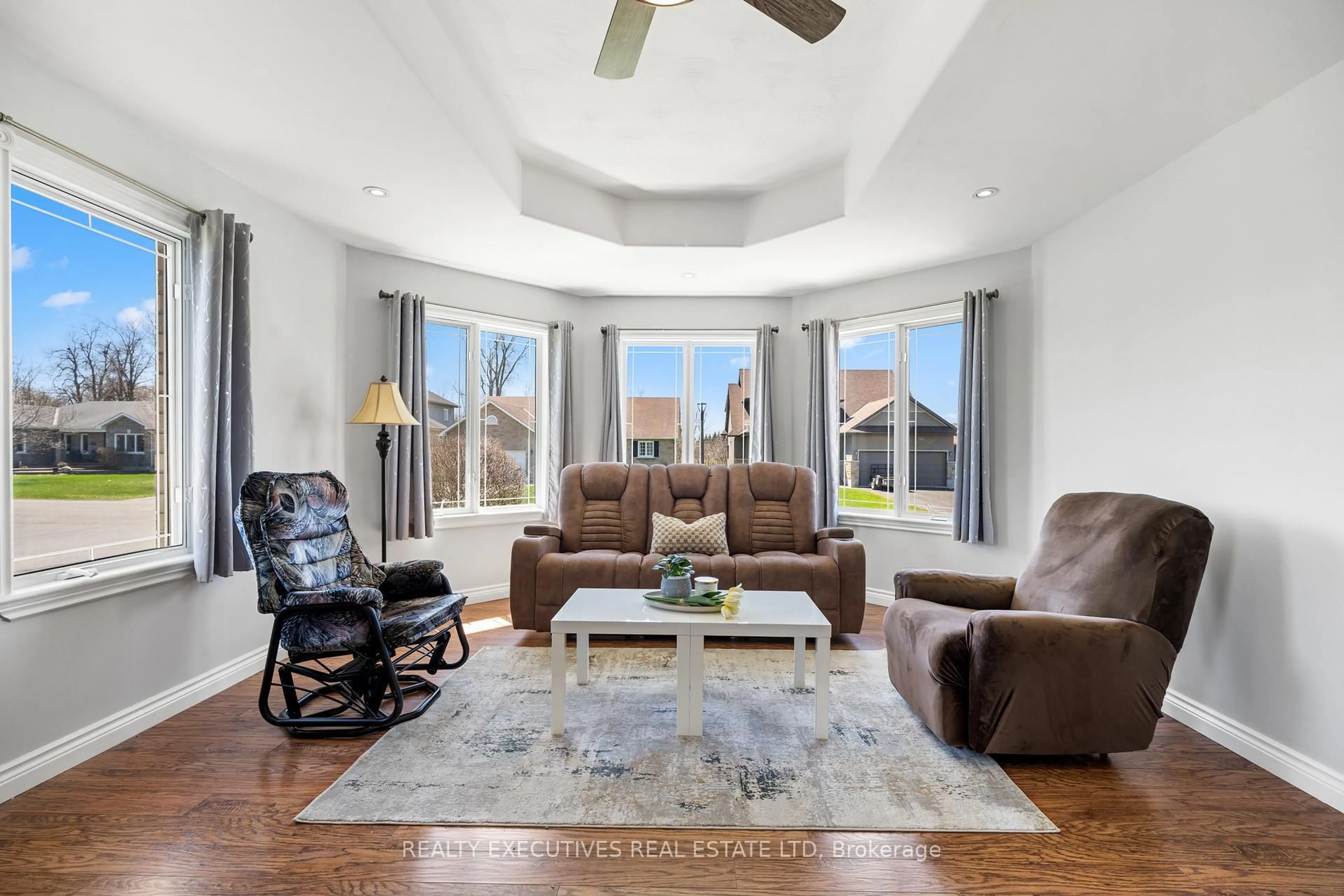 Living room with furniture, unknown for 29 Christie Lane, North Dundas Ontario K0C 2K0