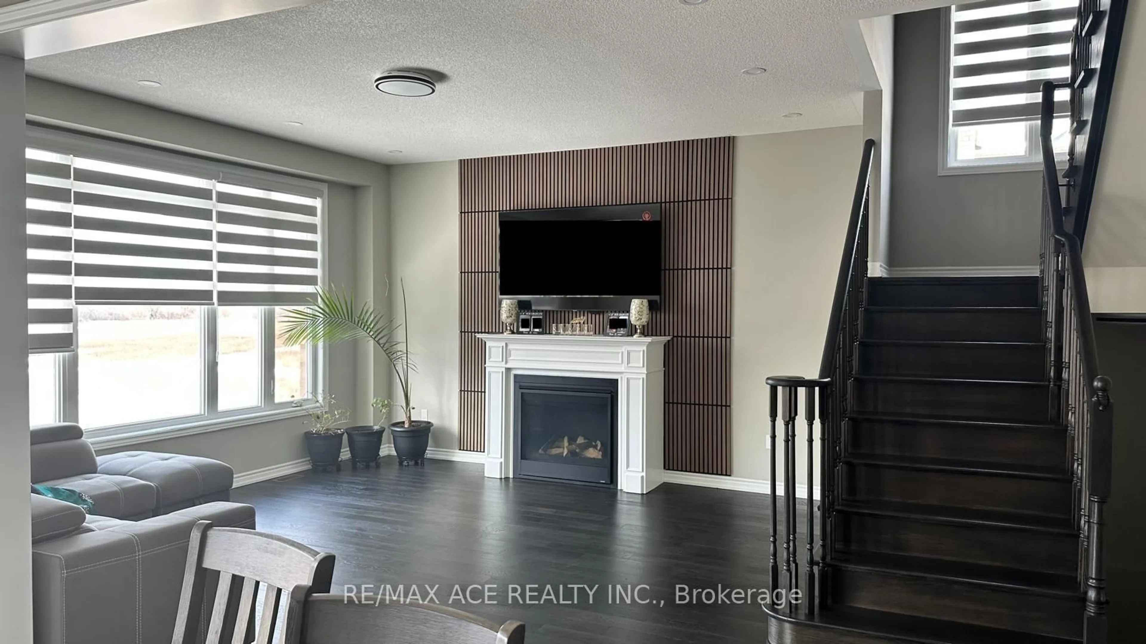 Home theater for 50 Golden Meadows Dr, Otonabee-South Monaghan Ontario K9J 0K8