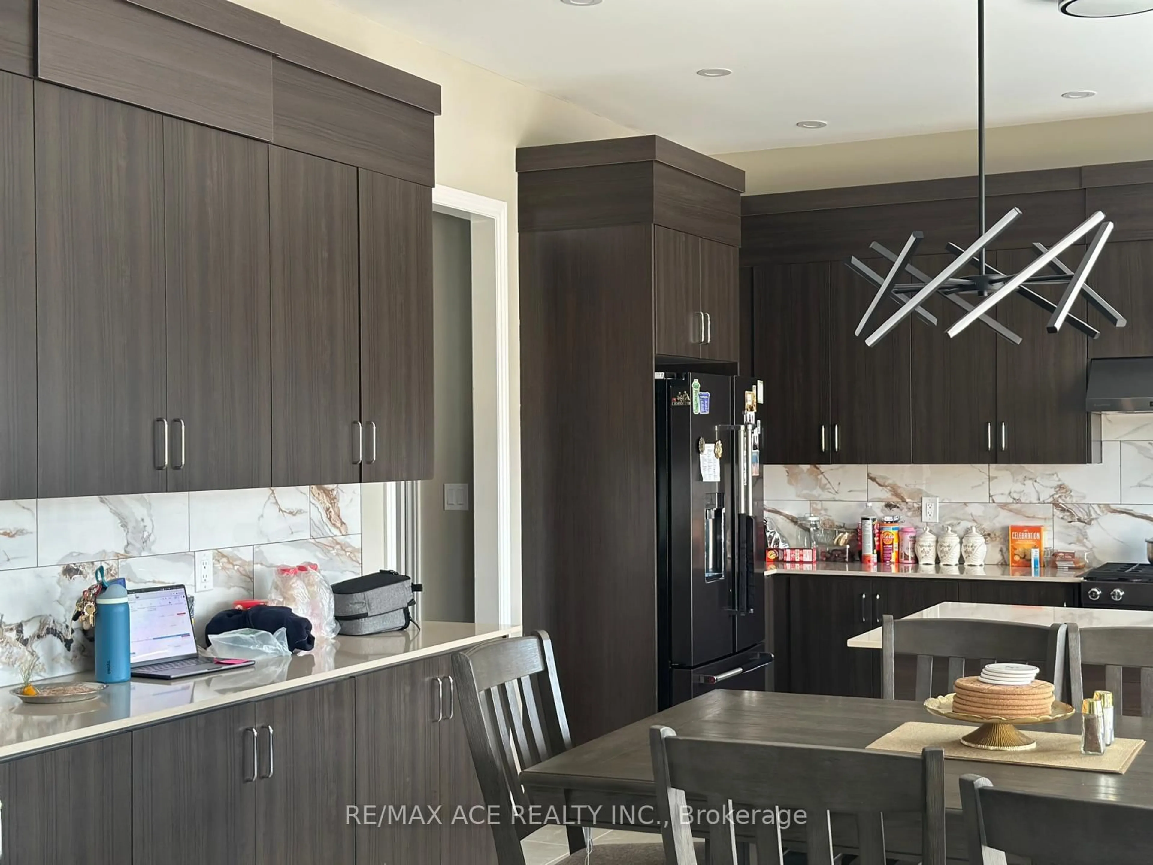 Contemporary kitchen, unknown for 50 Golden Meadows Dr, Otonabee-South Monaghan Ontario K9J 0K8
