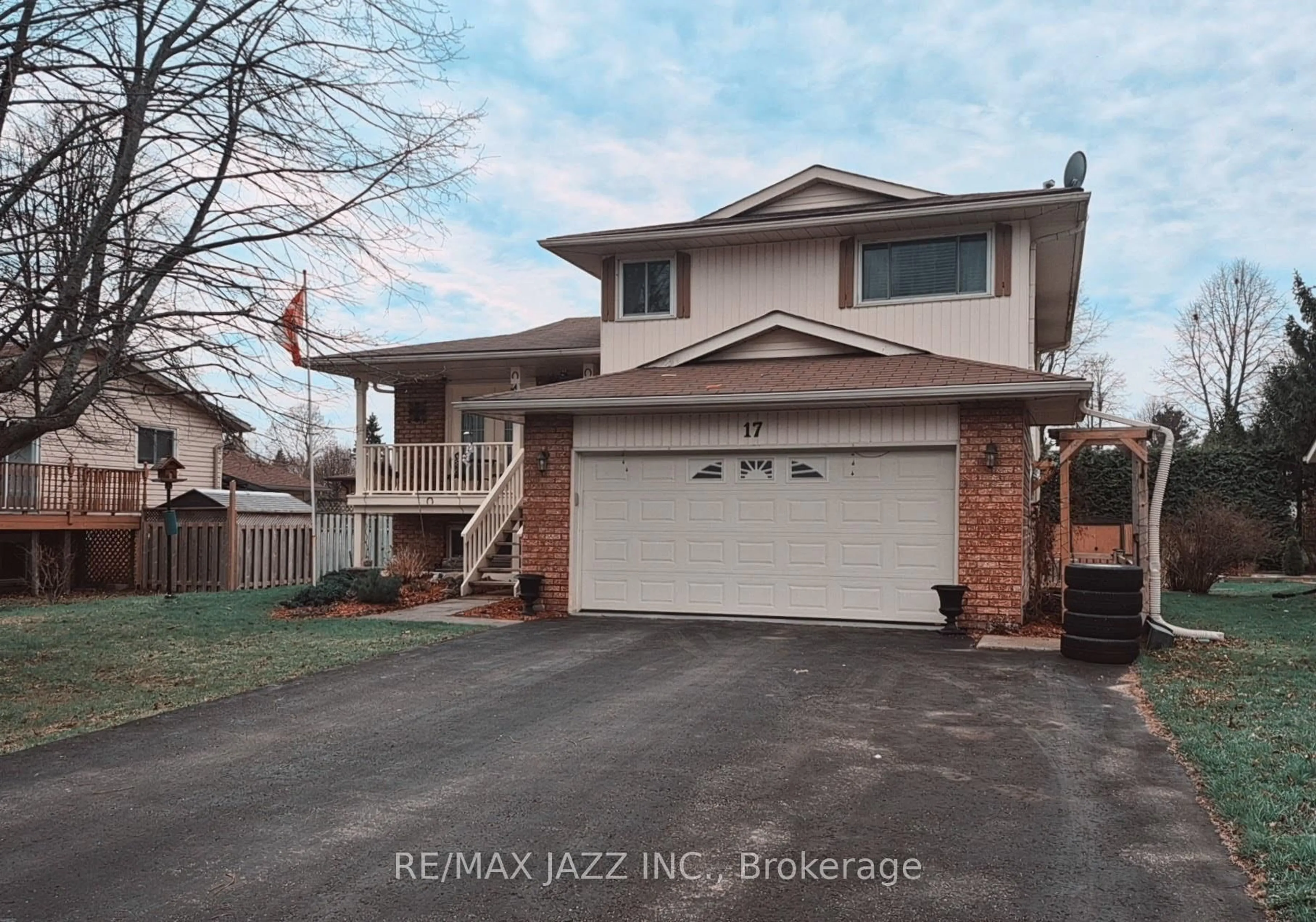 Home with brick exterior material, street for 17 Huron Dr, Brighton Ontario K0K 1H0