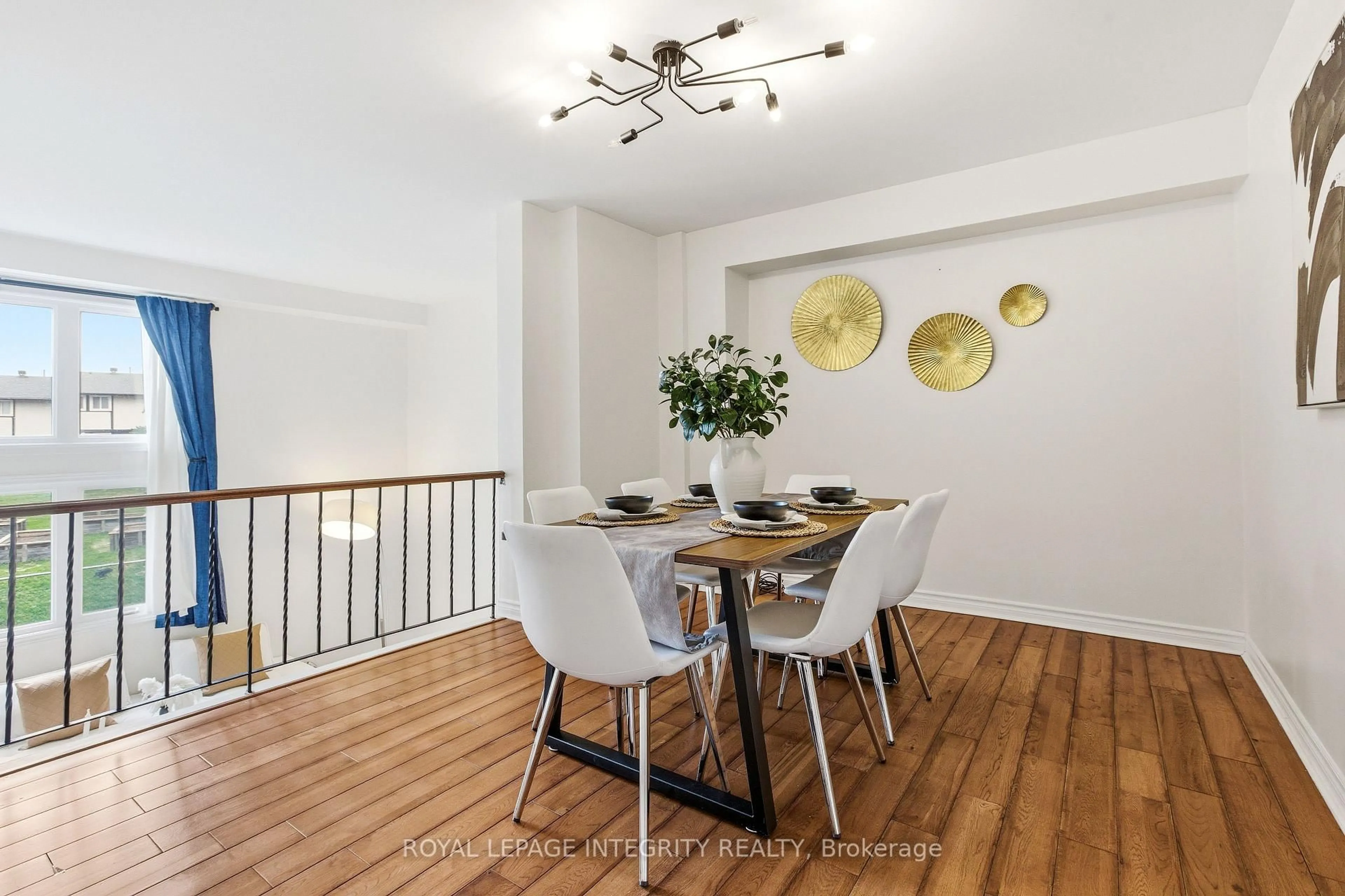 Dining room, wood/laminate floor for 3205 Uplands Dr #33, Ottawa Ontario K1V 9T3