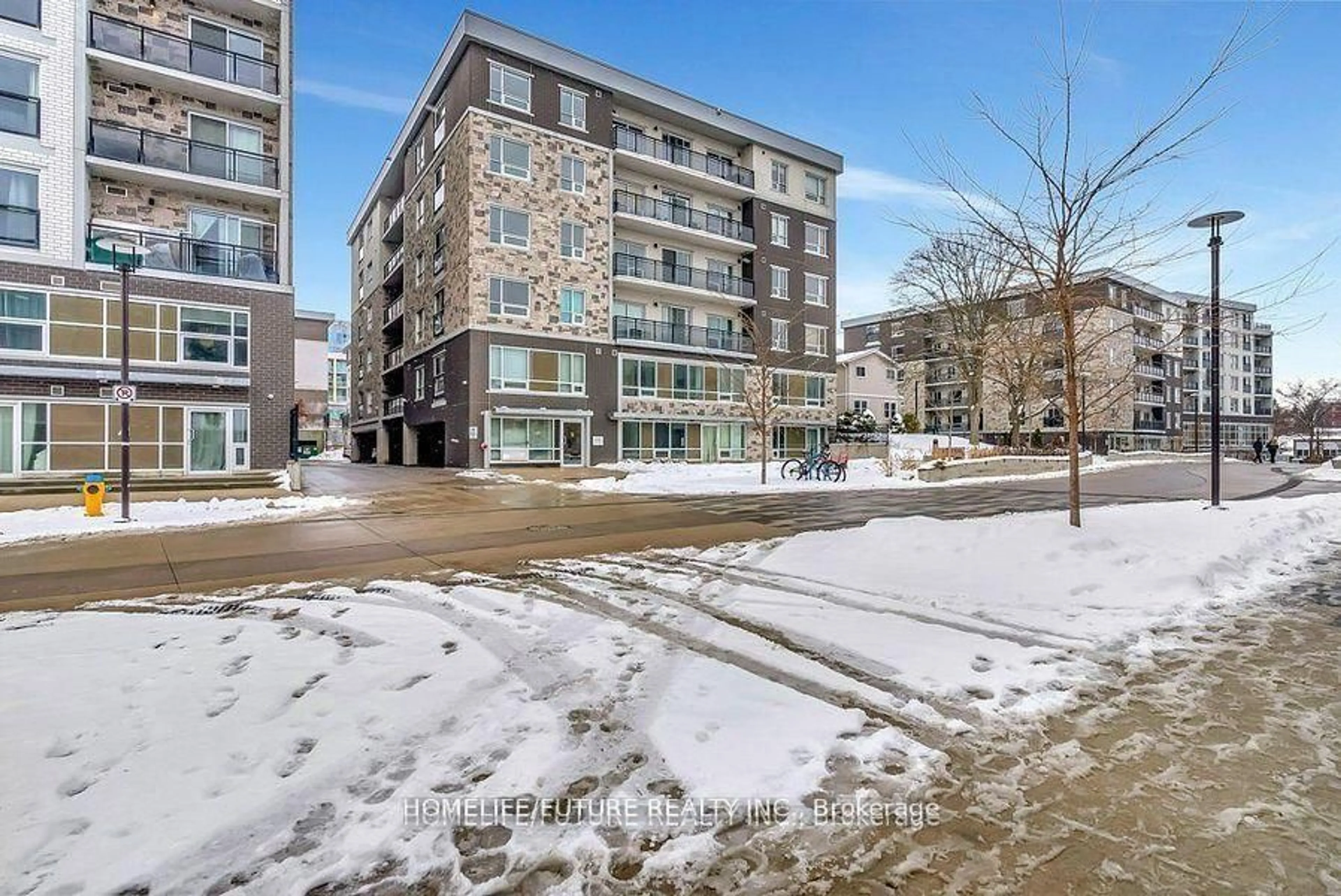 Unknown for 275A Larch St #608, Waterloo Ontario N2L 0J5