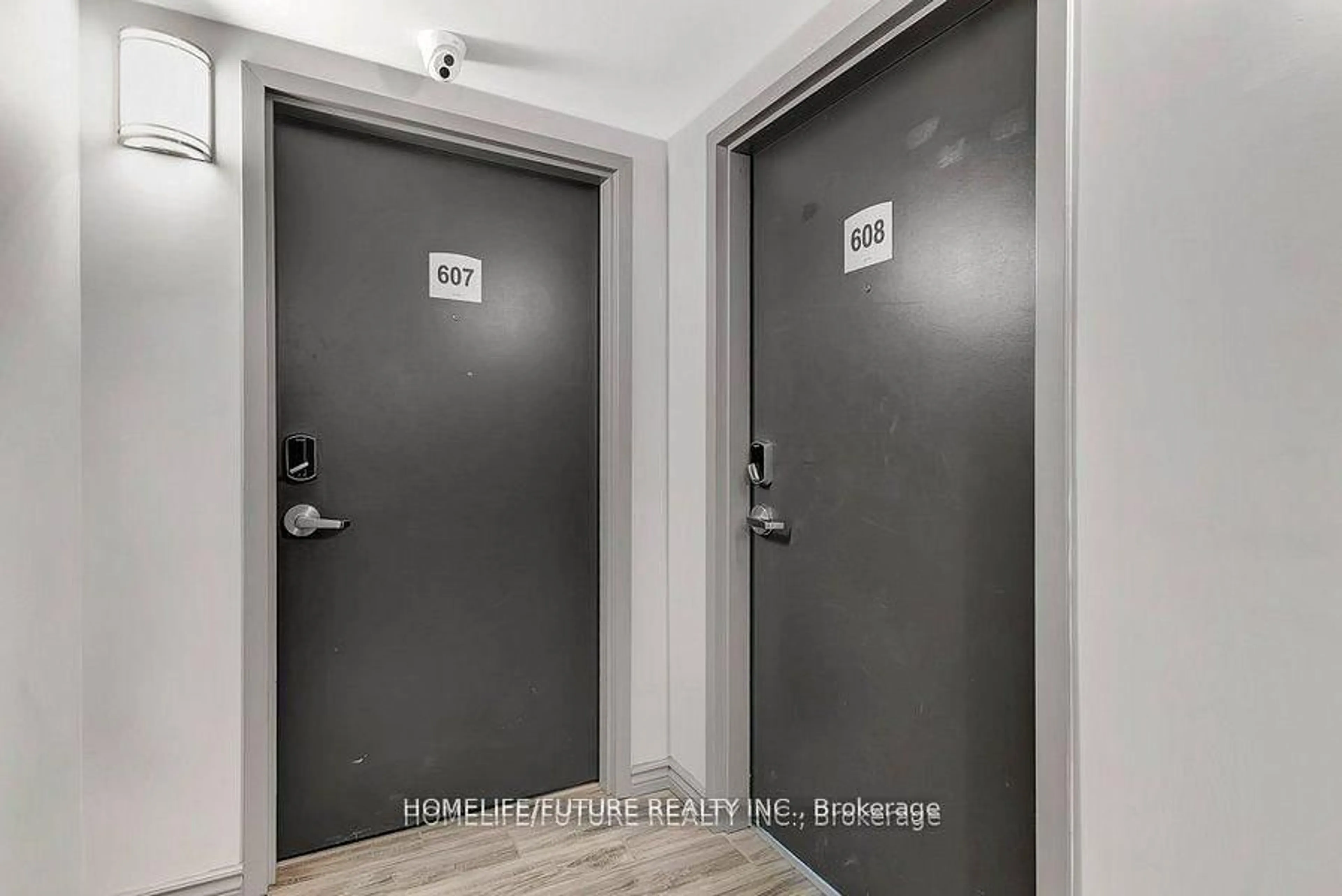 Indoor entryway for 275A Larch St #608, Waterloo Ontario N2L 0J5