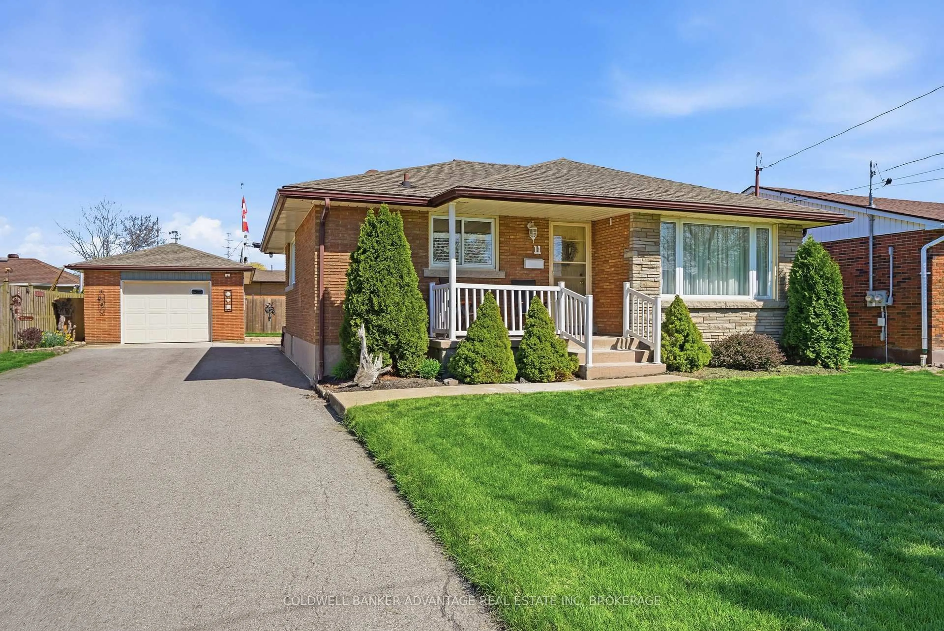 Home with brick exterior material, street for 11 Empress Ave, Welland Ontario L3B 1K6