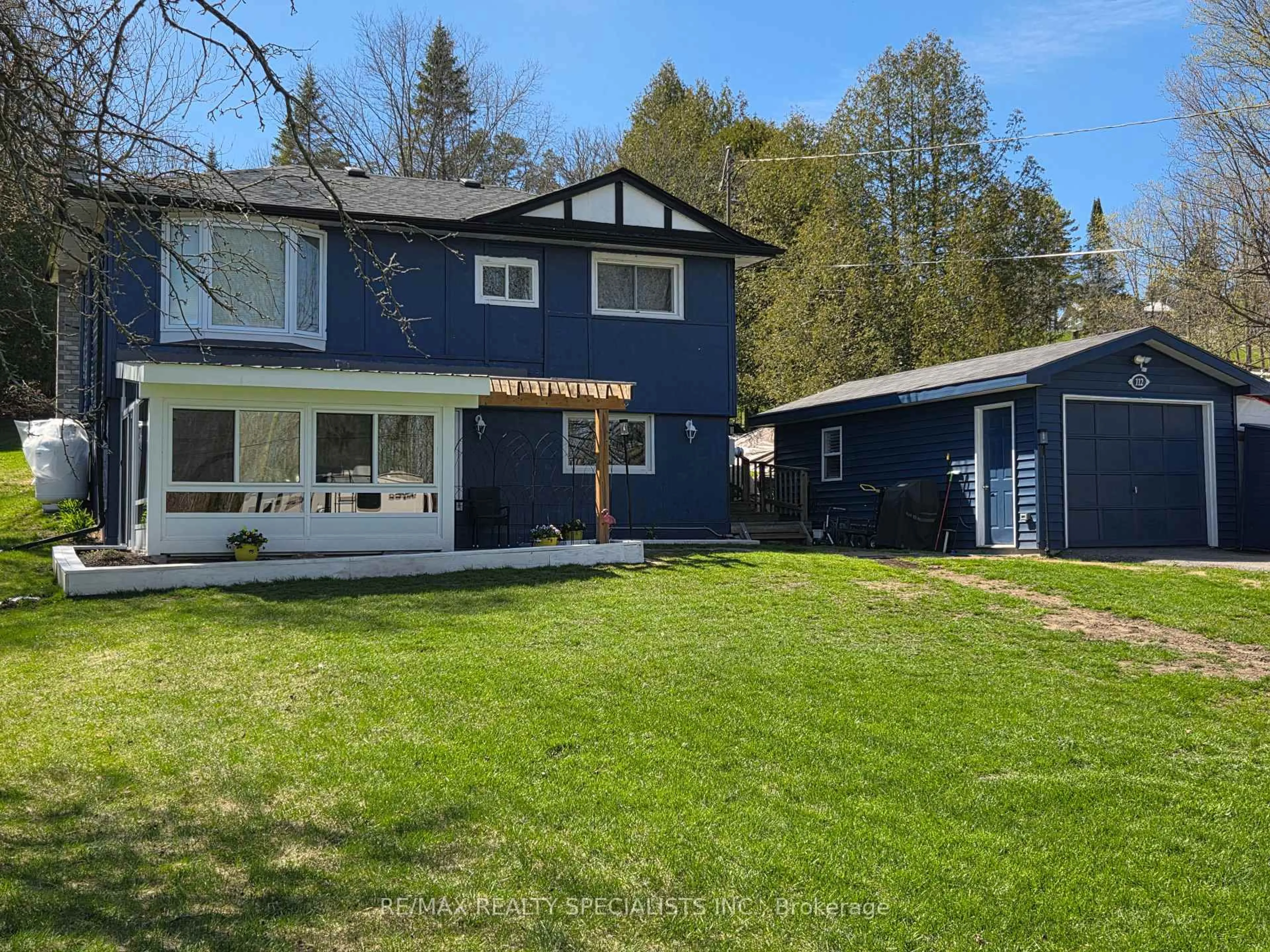 A pic from outside/outdoor area/front of a property/back of a property/a pic from drone, street for 112 Indian Rd, Asphodel-Norwood Ontario K0L 1Y0