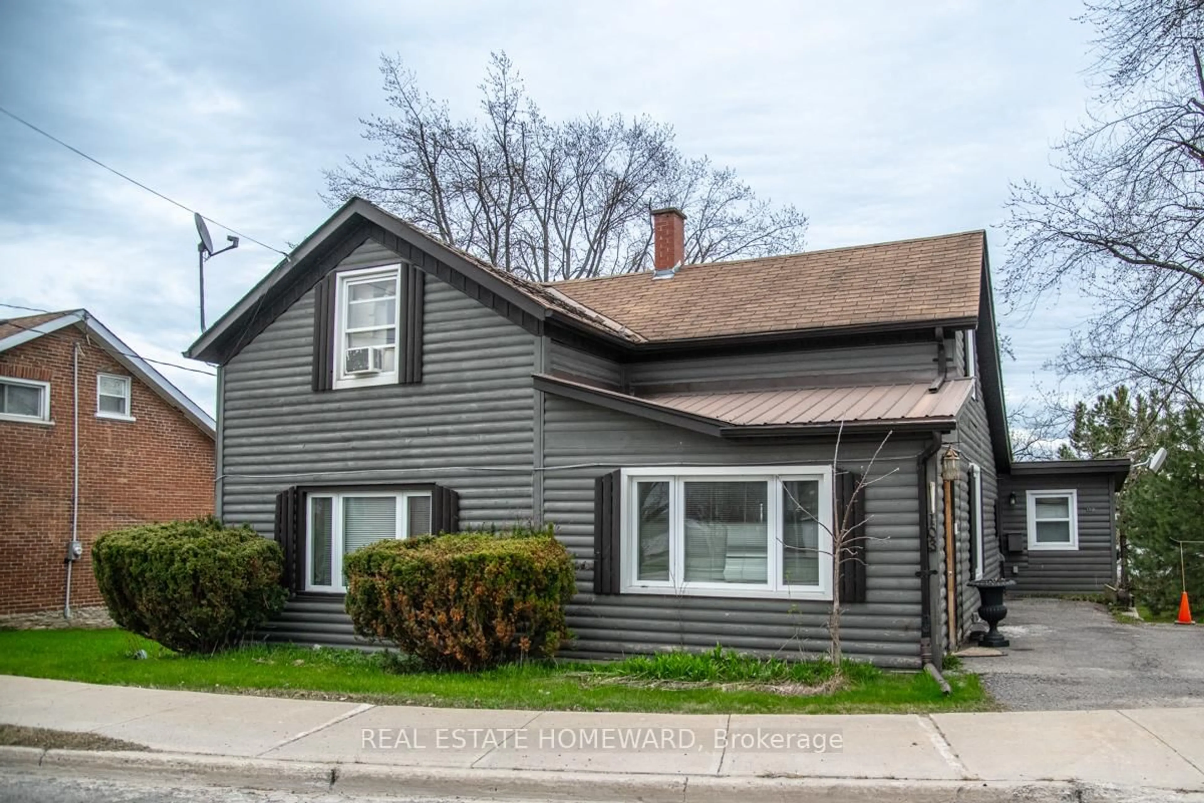 Home with vinyl exterior material, street for 103 Queen St, Trent Hills Ontario K0L 1L0