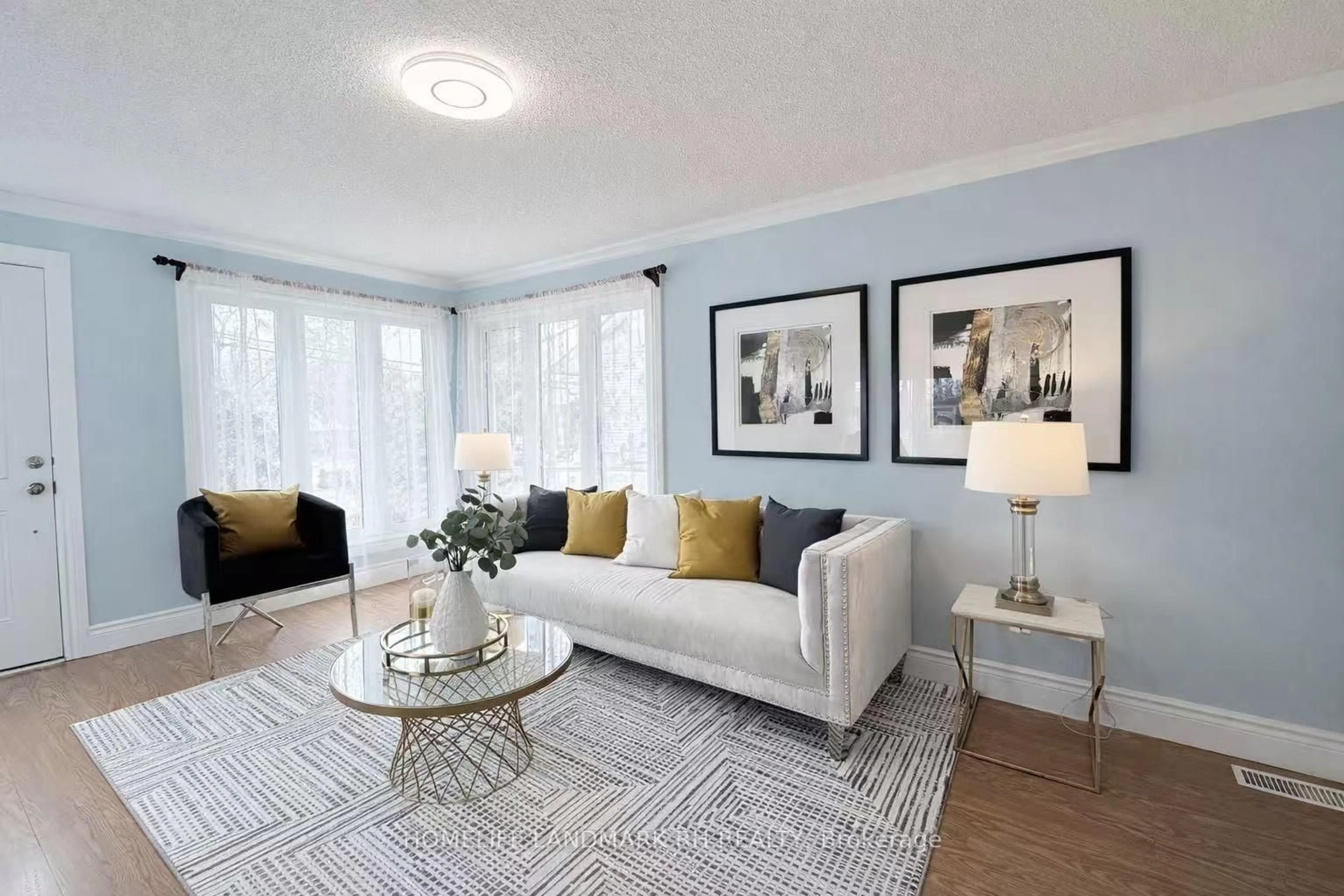 Living room with furniture, unknown for 317 Sidney St, Quinte West Ontario K8V 2V1