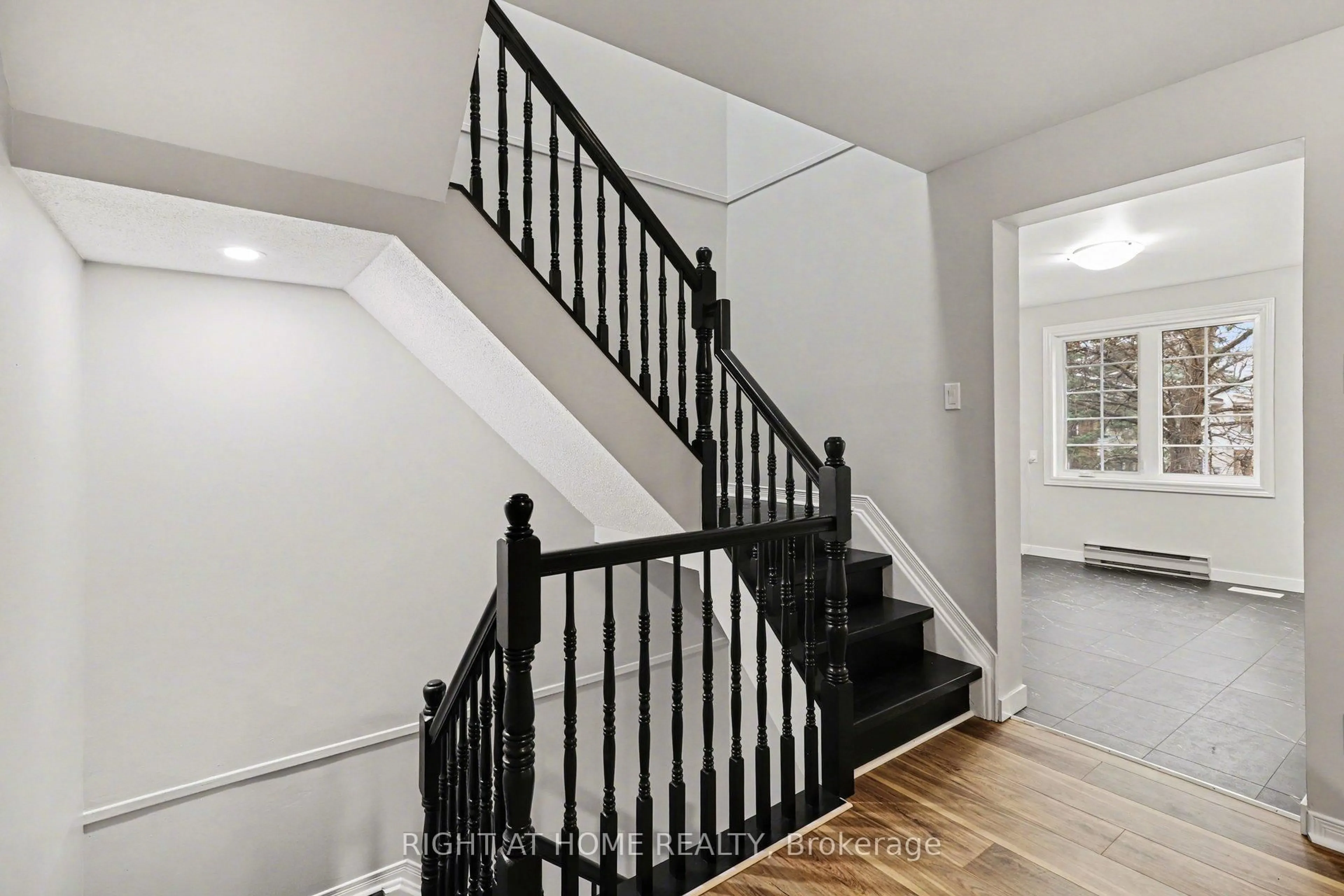Stairs for 26 Wrenwood Cres #29, Ottawa Ontario K2G 5V5