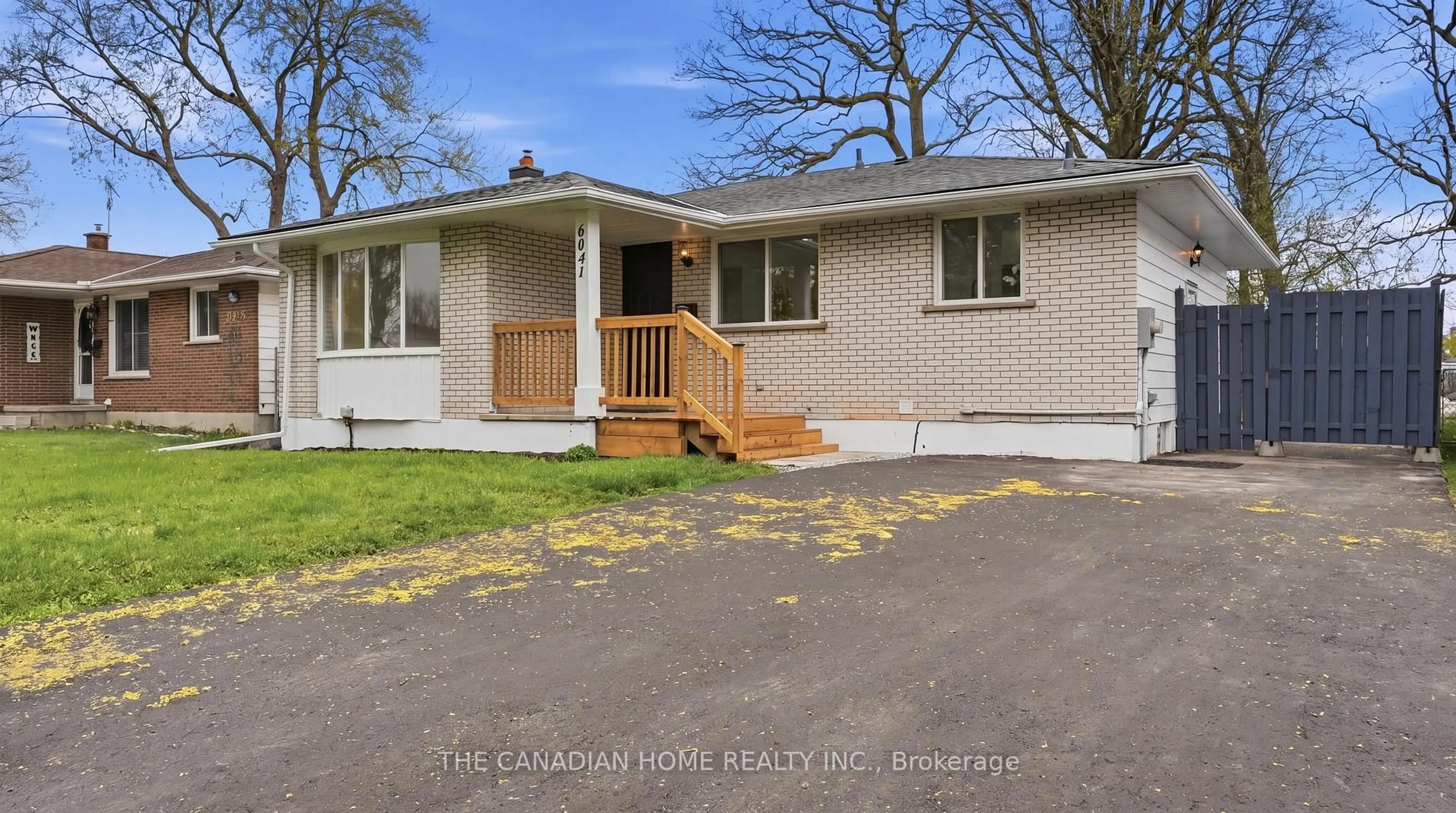 Unknown for 6041 Cadham St, Niagara Falls Ontario L2G 3A2