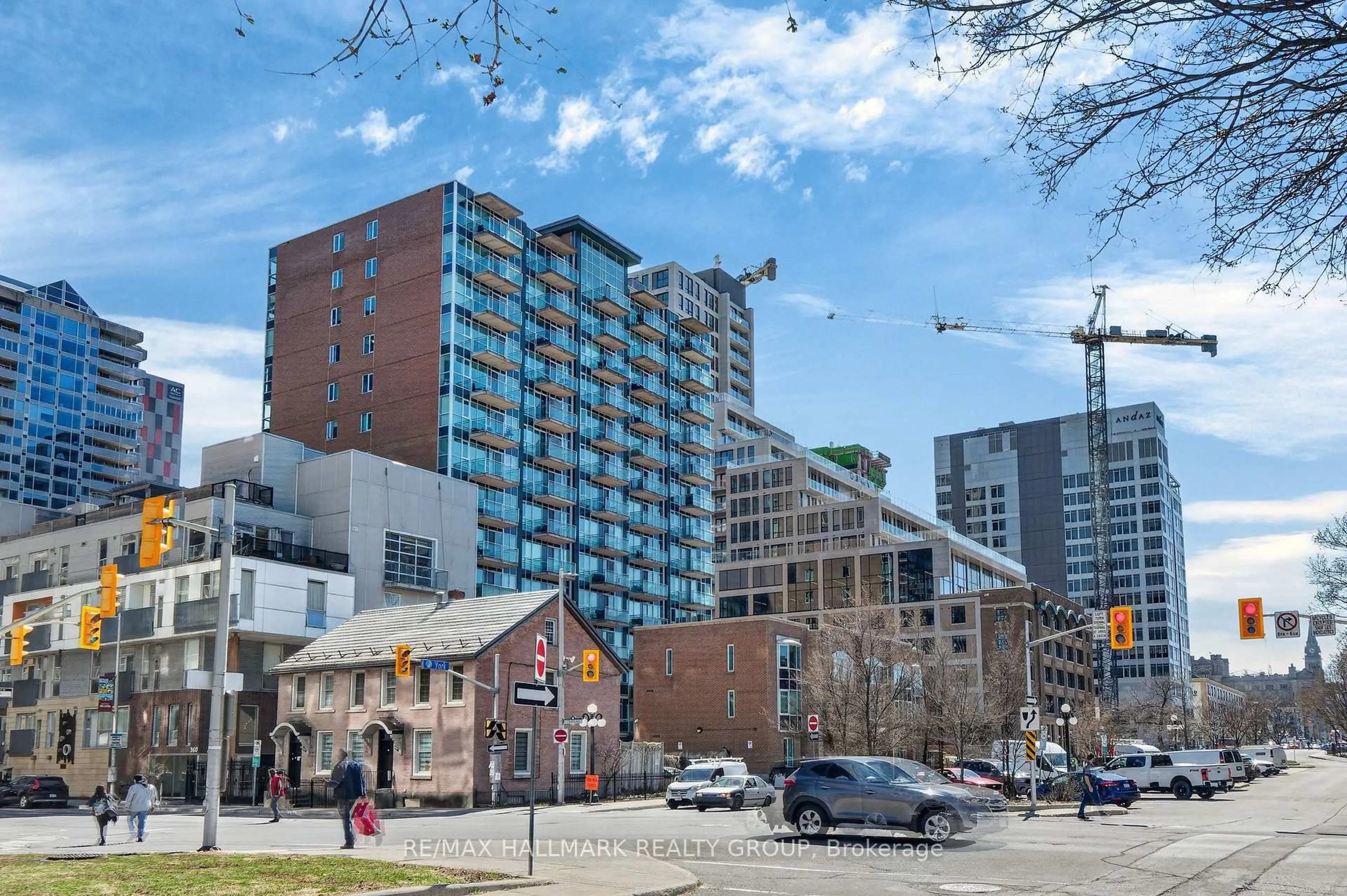 Unknown for 134 York St #1401, Ottawa Ontario K1N 1K8