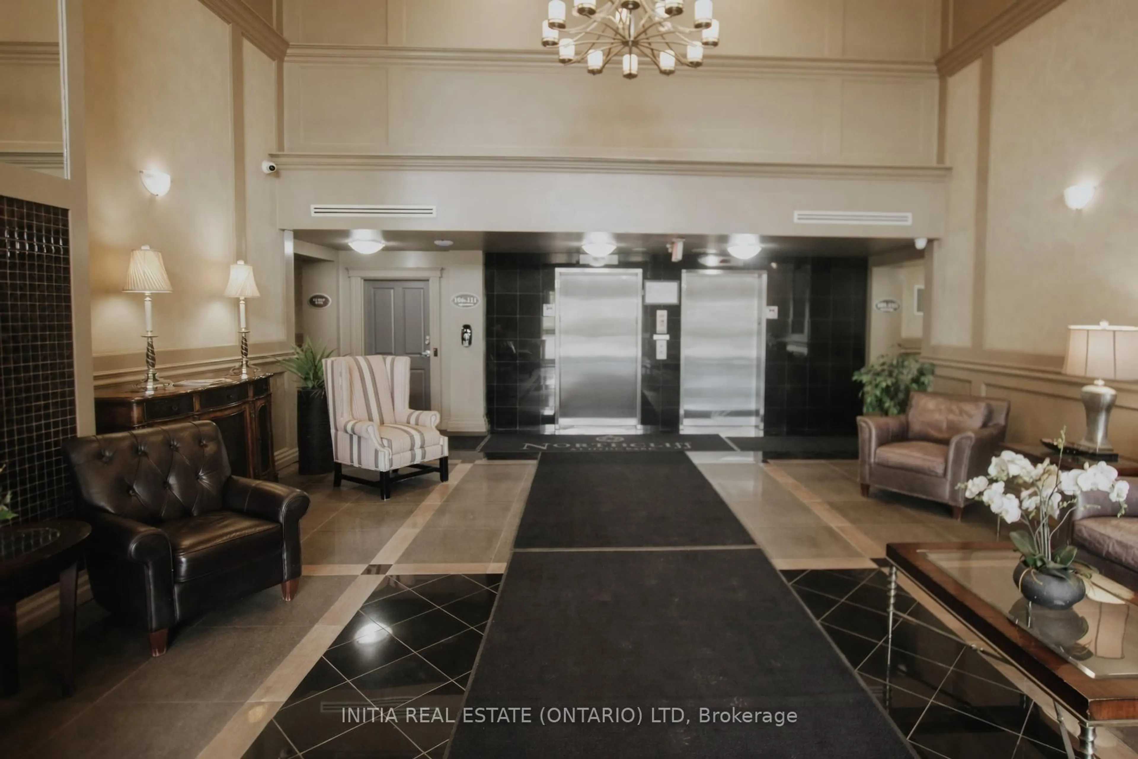 Lobby for 1030 Coronation Dr #807, London North Ontario N6G 0G5