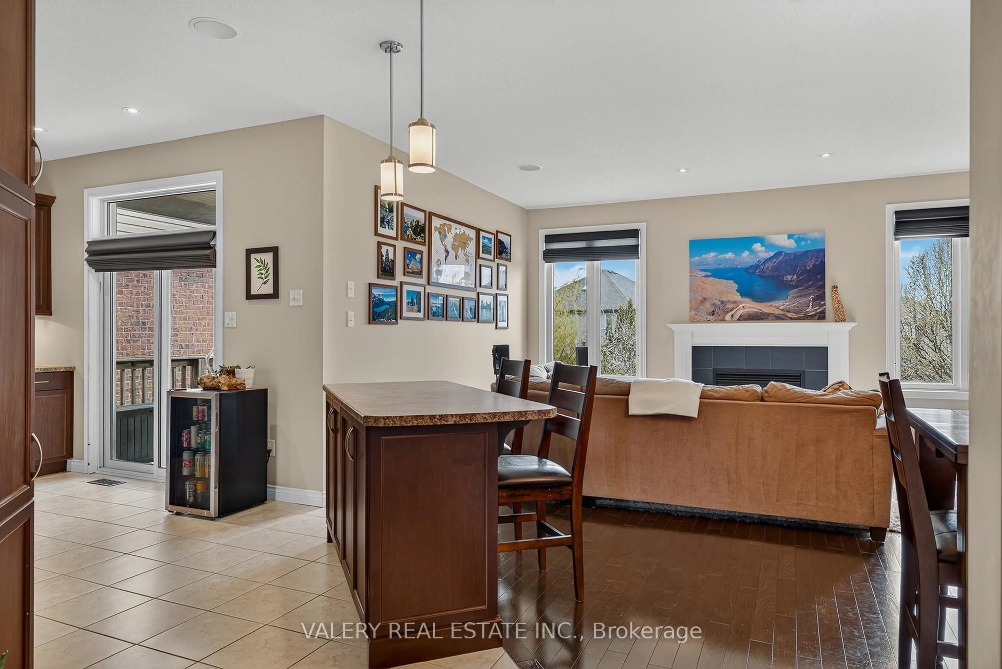 Open concept kitchen, ceramic/tile floor for 91 Townsend Dr, Woolwich Ontario N0B 1M0