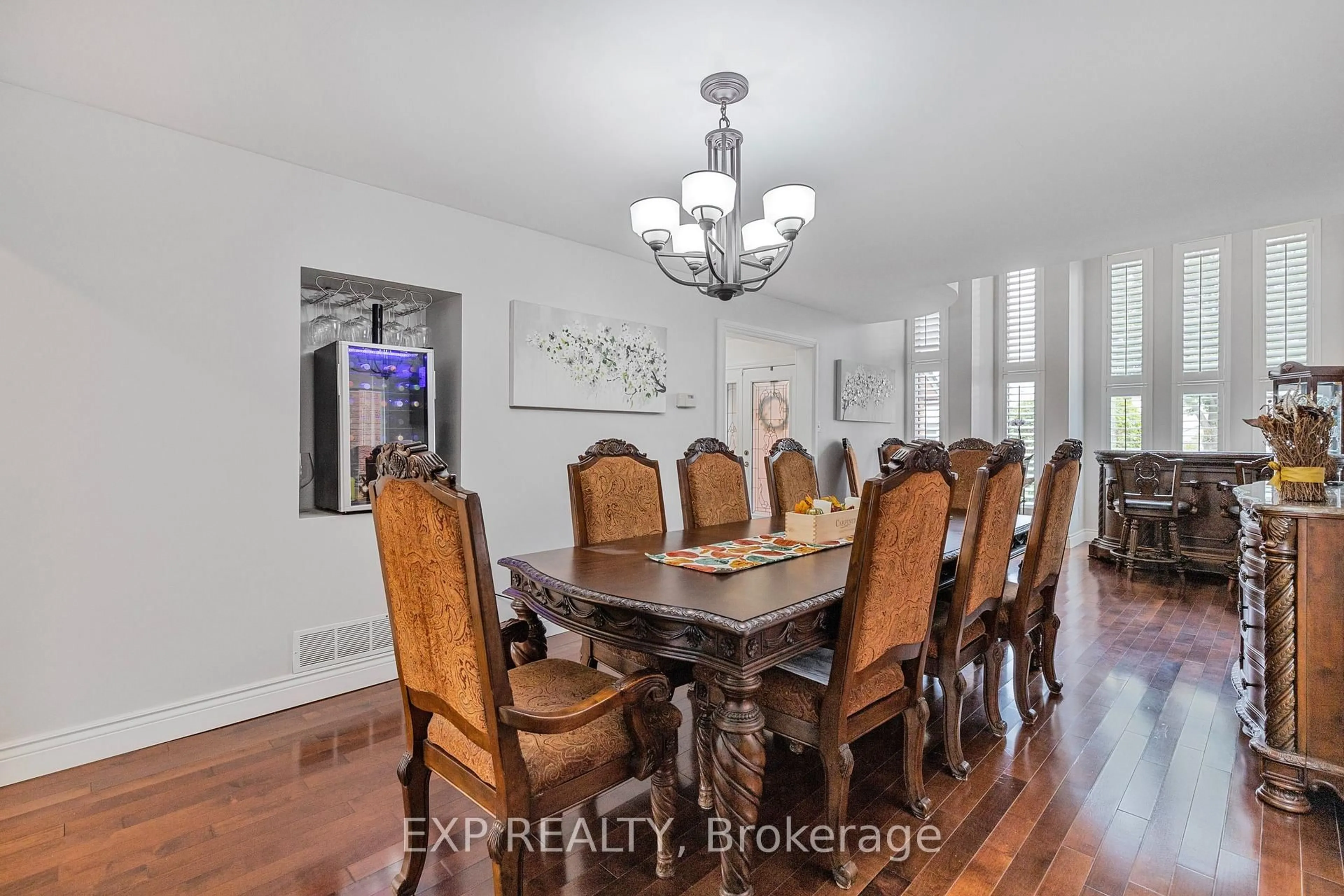 Dining room, unknown for 10 Vega Cres, Hamilton Ontario L8E 4S7