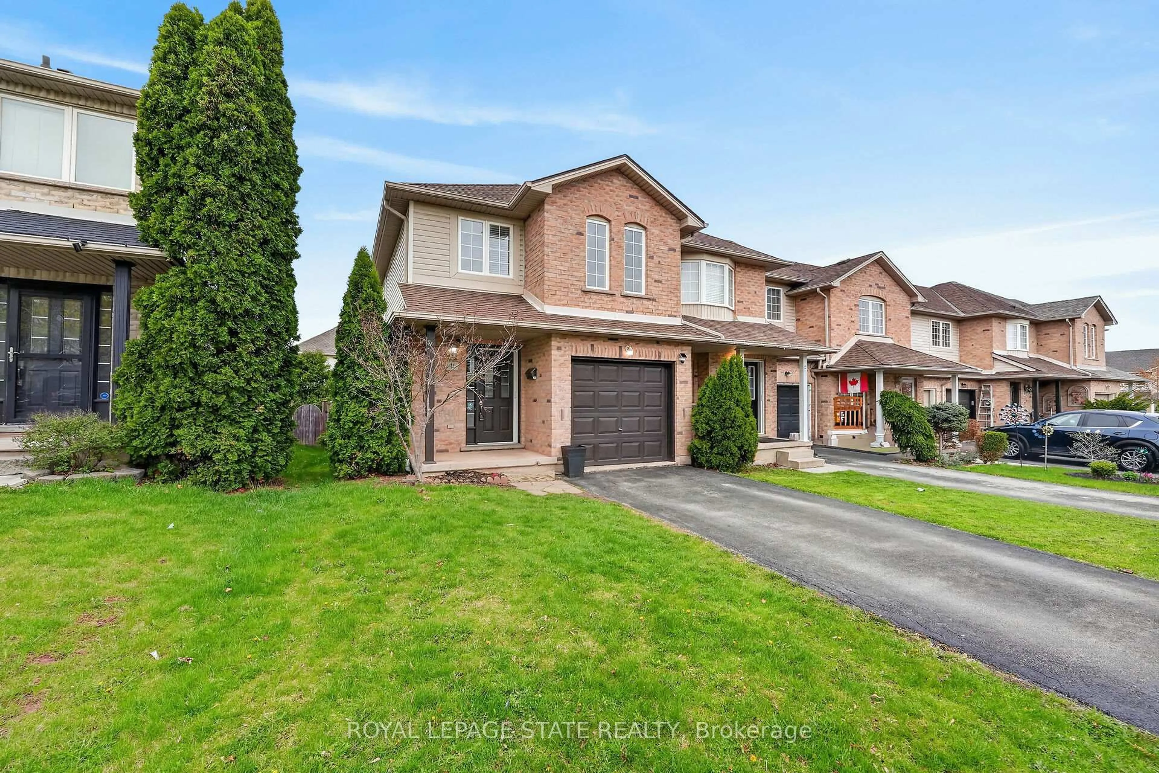 Home with brick exterior material, street for 41 Kenyon Cres, Grimsby Ontario L3M 5P3