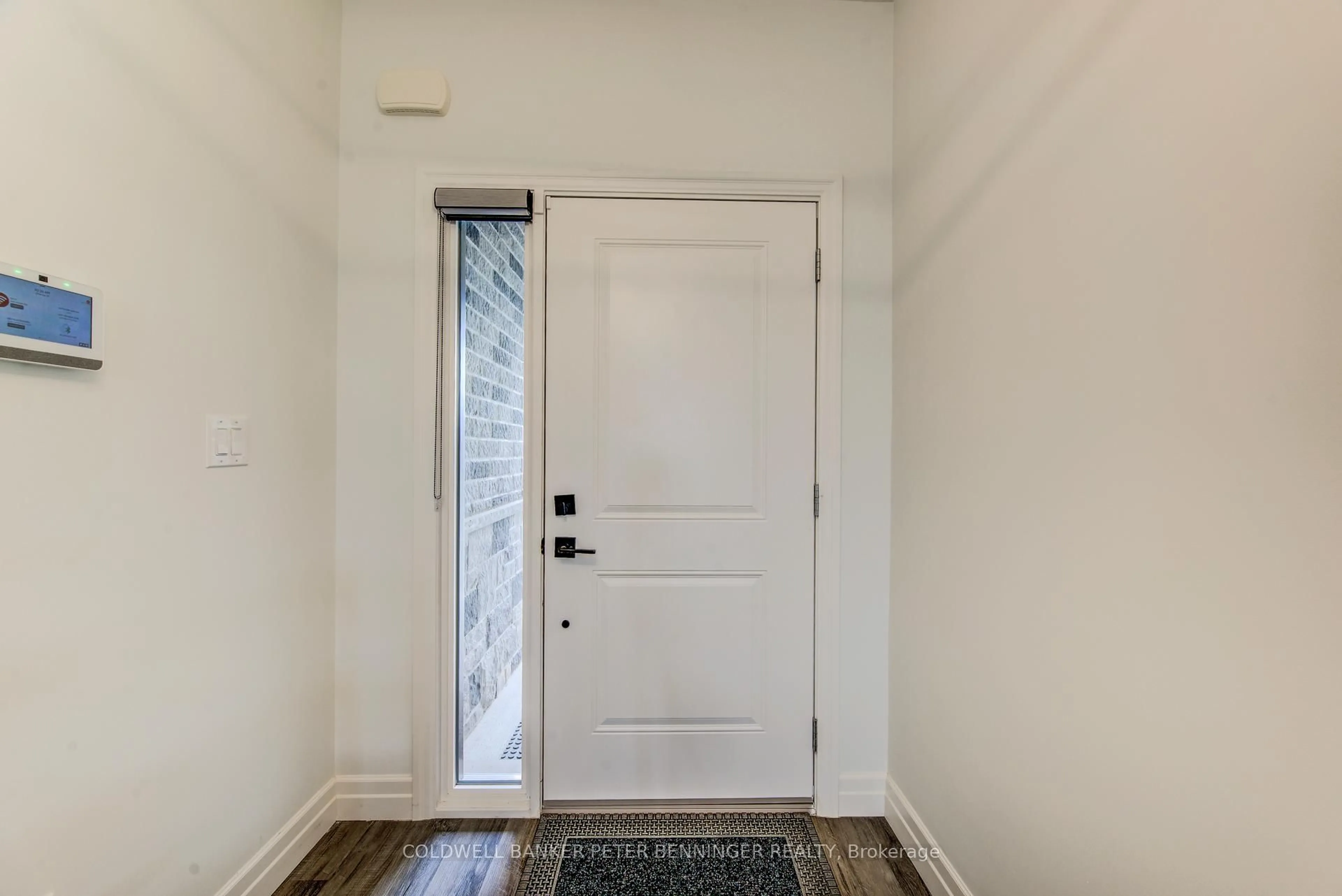 Indoor entryway for 625 Winchester Ave, North Perth Ontario N4W 0J9