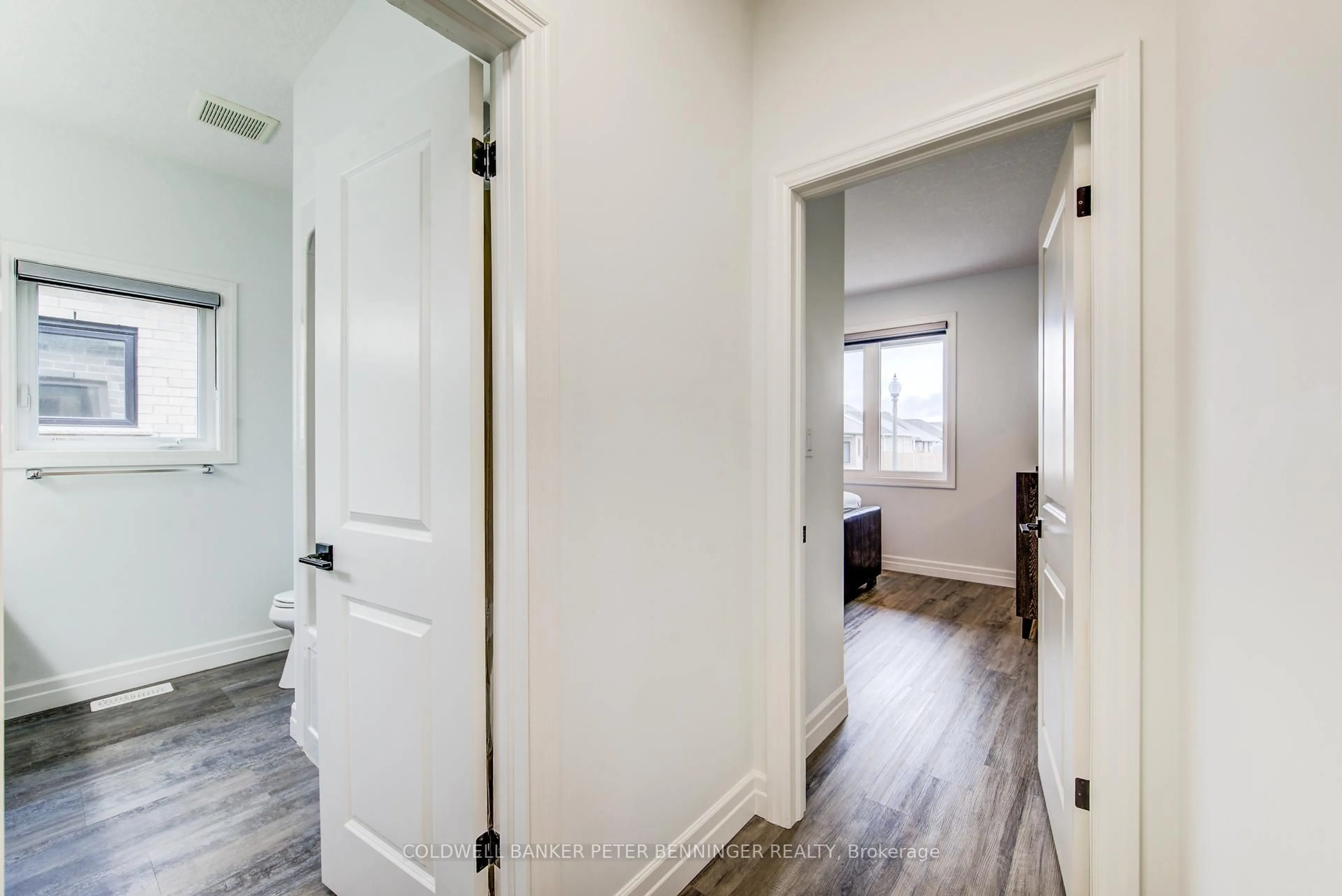 Indoor entryway for 625 Winchester Ave, North Perth Ontario N4W 0J9