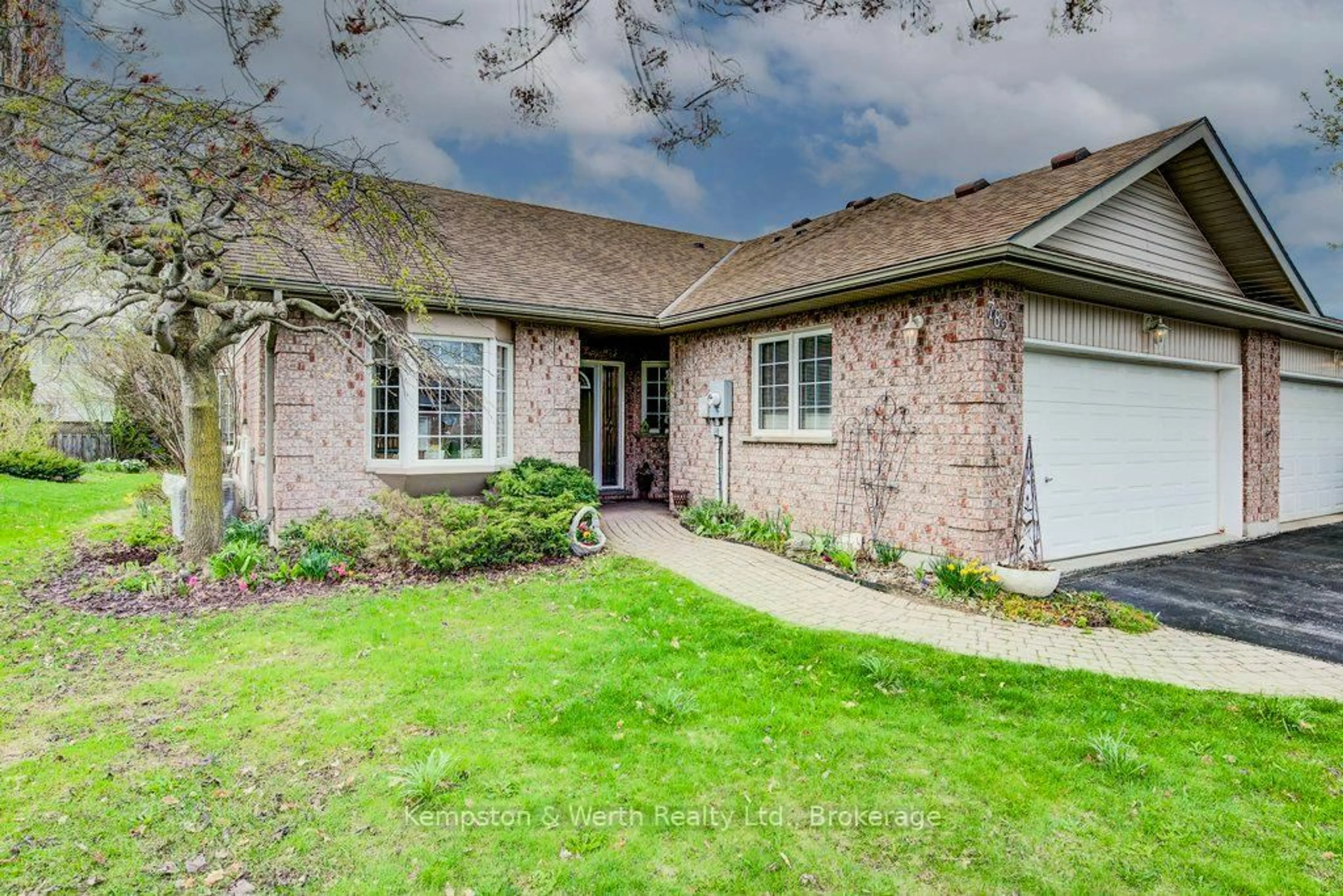 Home with brick exterior material, street for 782 Lavery St, North Perth Ontario N4W 3T4