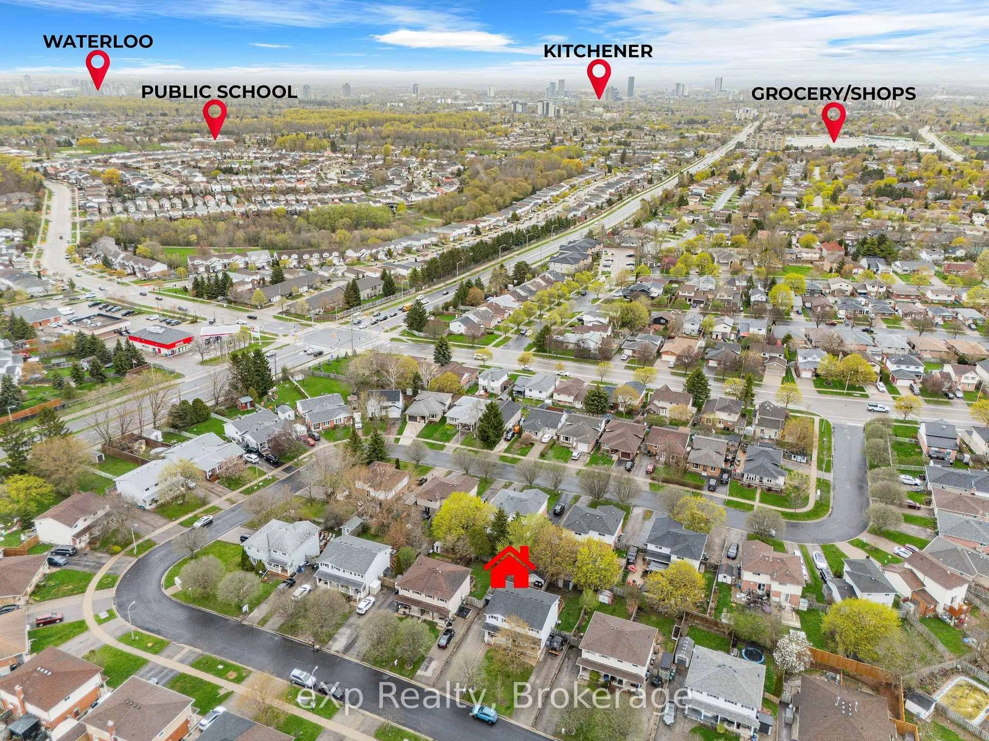 A pic from outside/outdoor area/front of a property/back of a property/a pic from drone, street for 111 Connelly Dr, Kitchener Ontario N2N 2T9