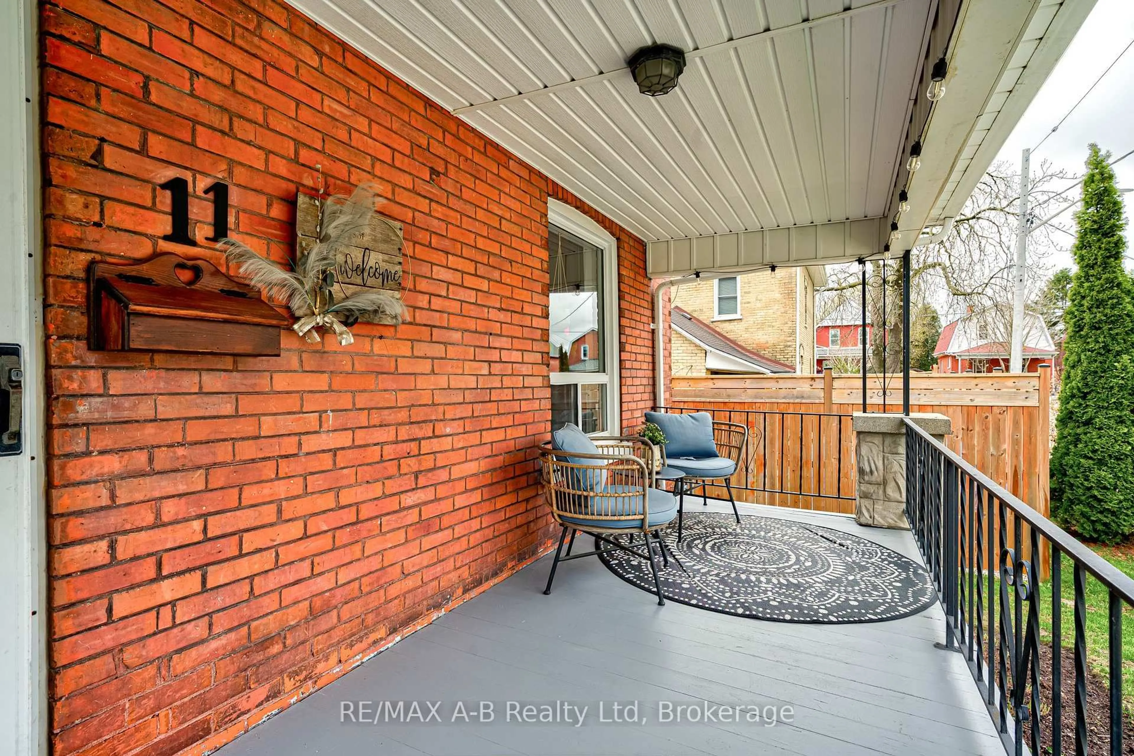 Patio, street for 11 Brant St, Stratford Ontario N5A 3X1