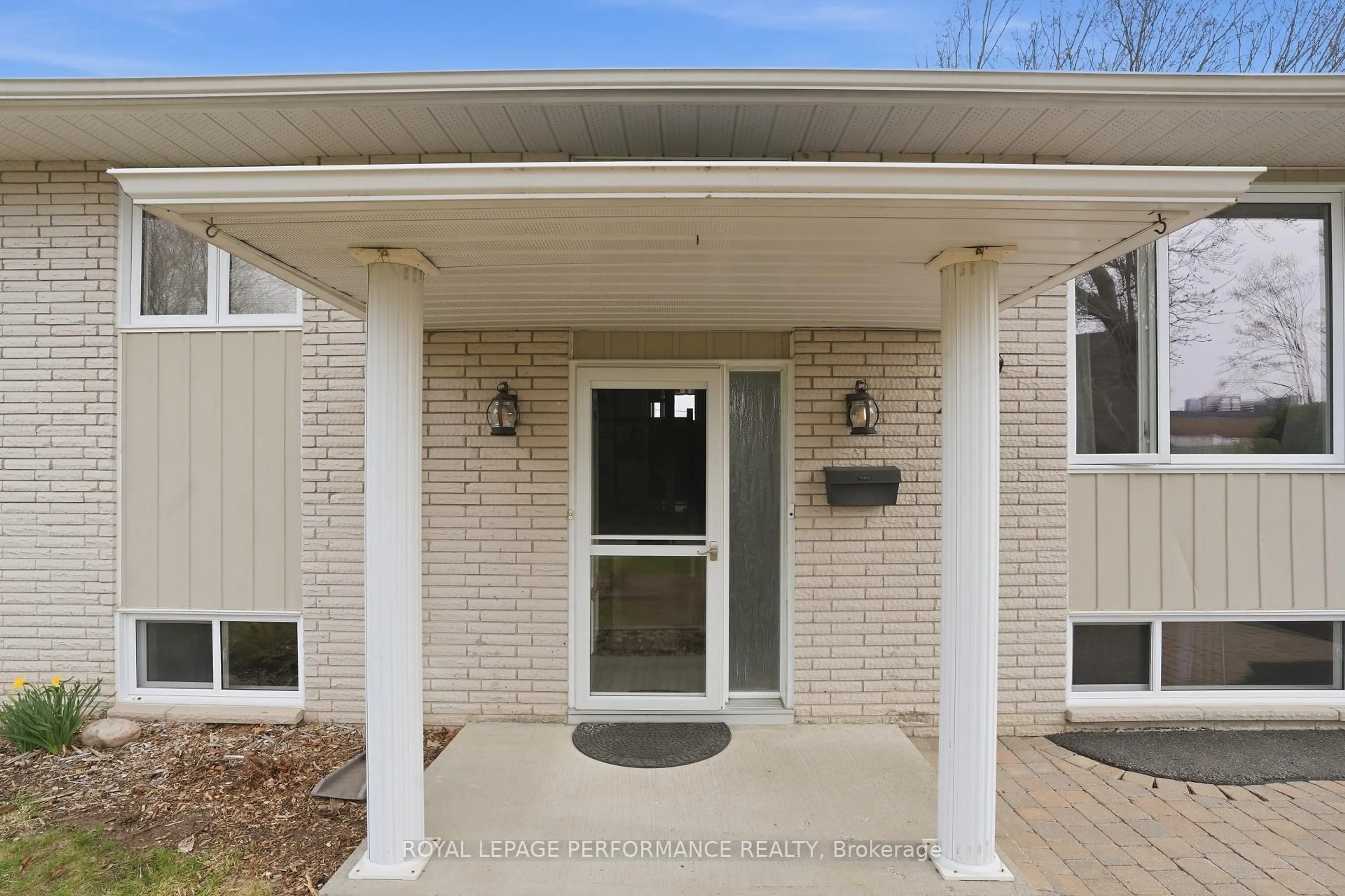 Home with brick exterior material, street for 431 Stevens St, Hawkesbury Ontario K6A 3A7