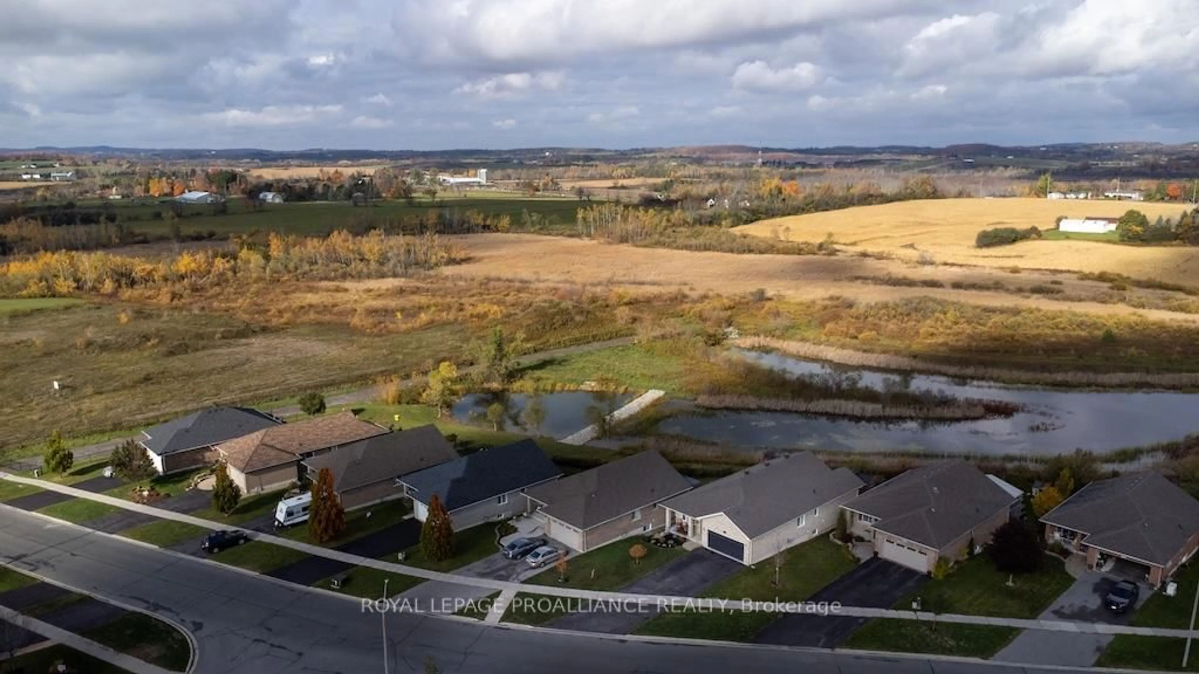 A pic from outside/outdoor area/front of a property/back of a property/a pic from drone, water/lake/river/ocean view for 1445 Ireland Dr, Peterborough Ontario K9K 0A4