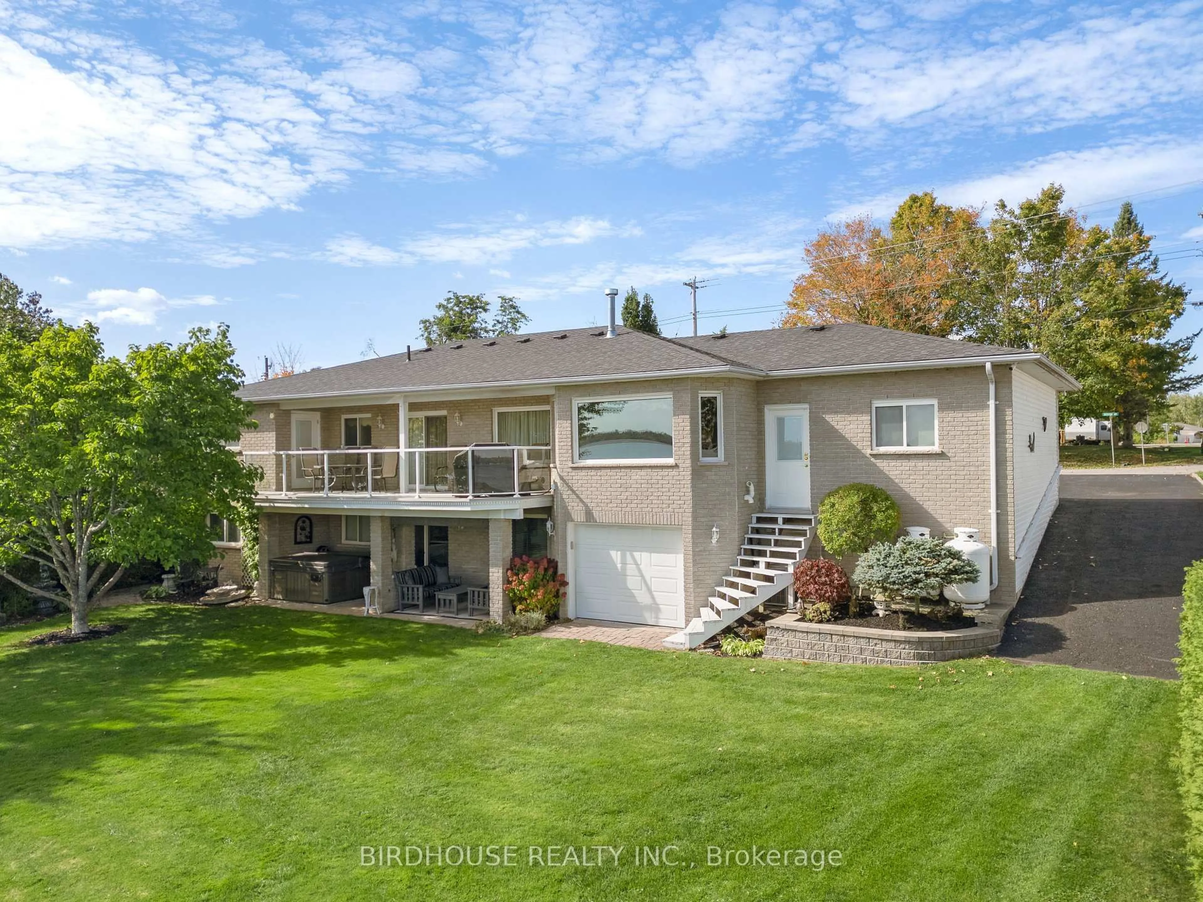 Home with vinyl exterior material, water/lake/river/ocean view for 145 Beehive Dr, Kawartha Lakes Ontario K0M 1G0