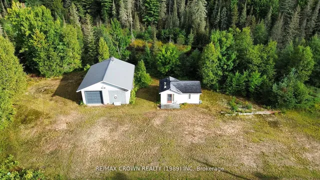 212 Weiler Line, Powassan 4