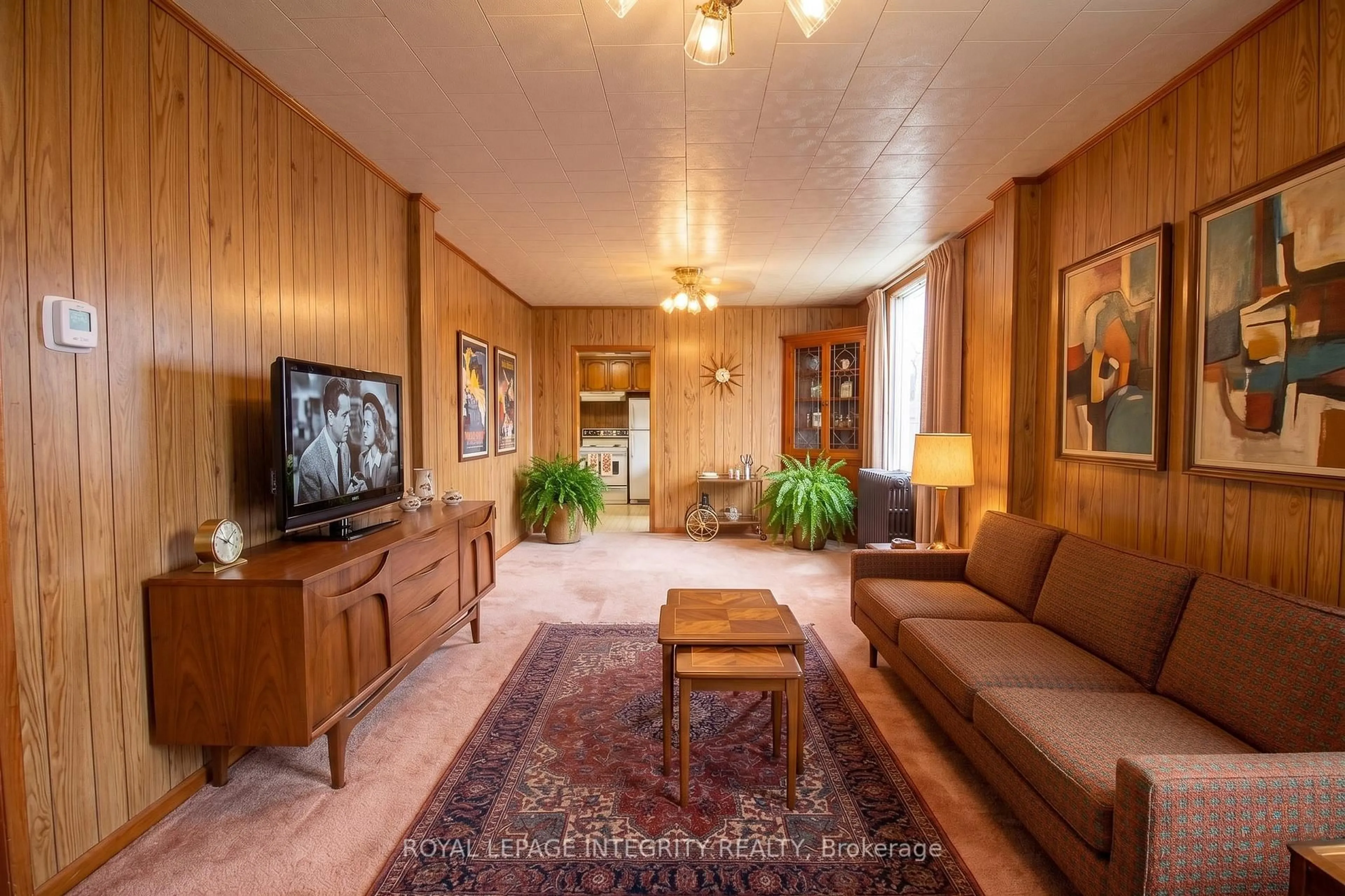 Living room with furniture, unknown for 15 James St, Smiths Falls Ontario K7A 1W7