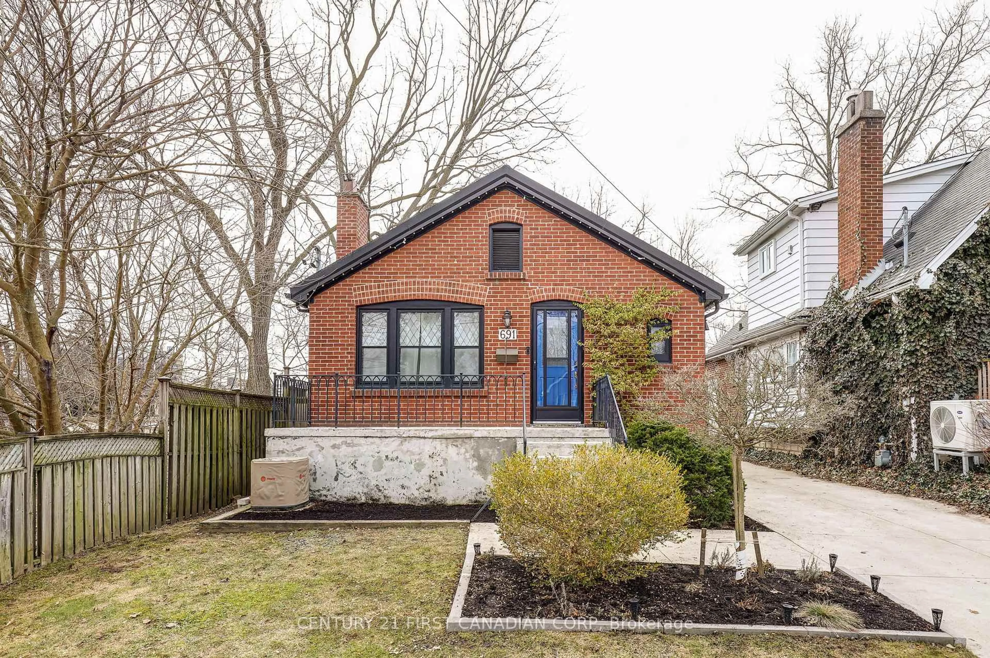Home with brick exterior material, street for 691 EMERY St, London South Ontario N6C 2G3