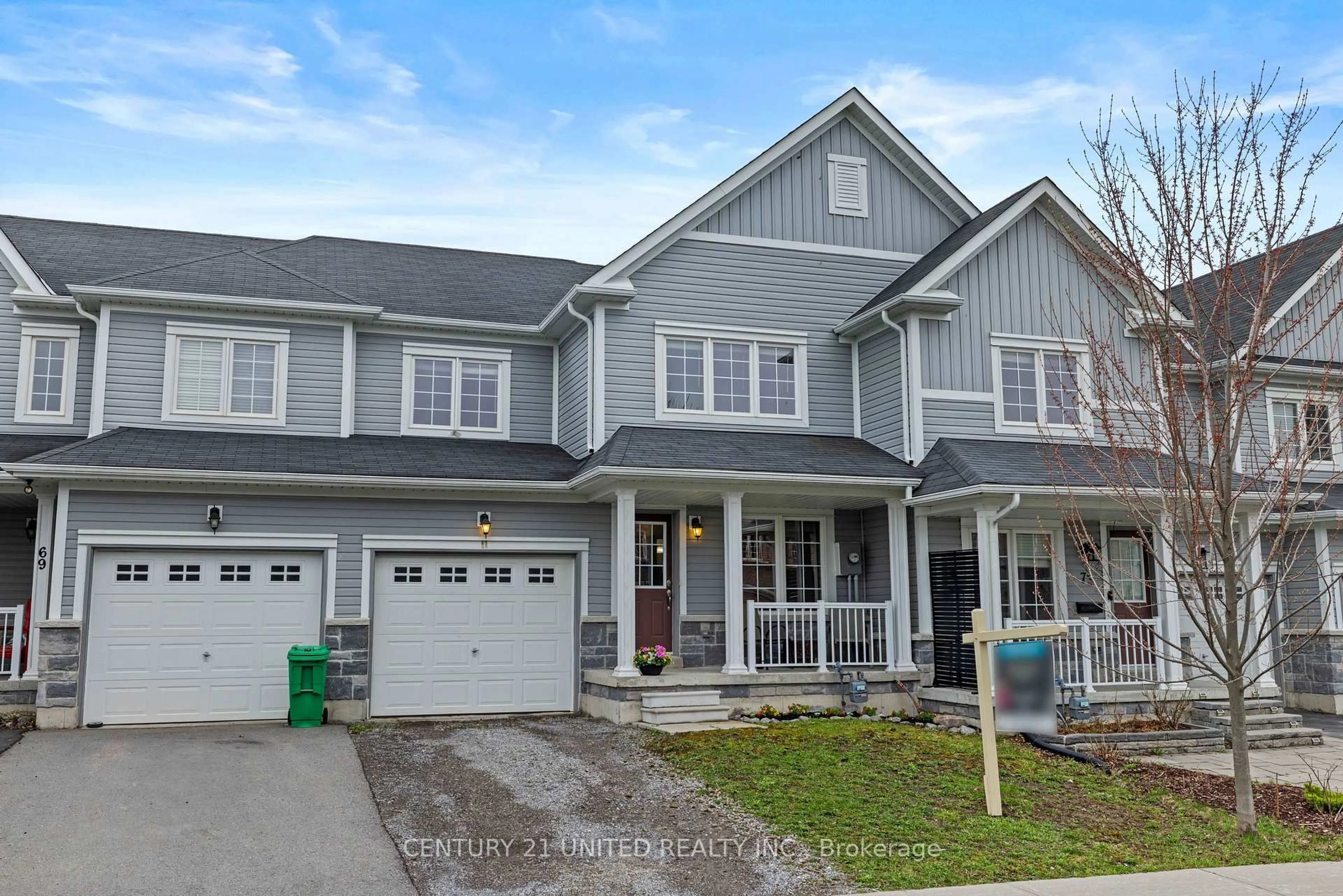 Home with vinyl exterior material, street for 71 Briggs Grve, Peterborough Ontario K9J 0C4
