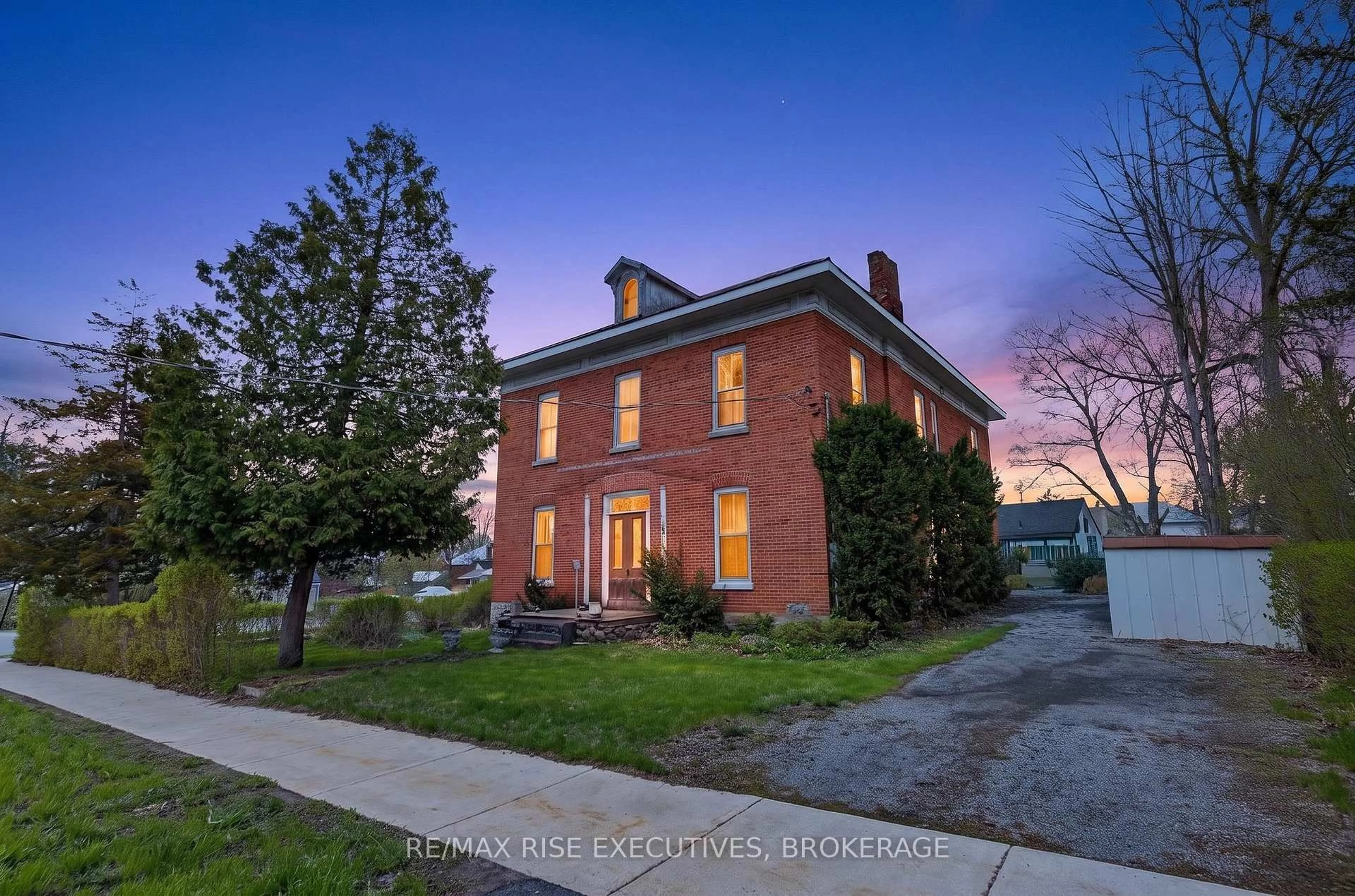 Home with brick exterior material, street for 147 St George St, Deseronto Ontario K0K 1X0