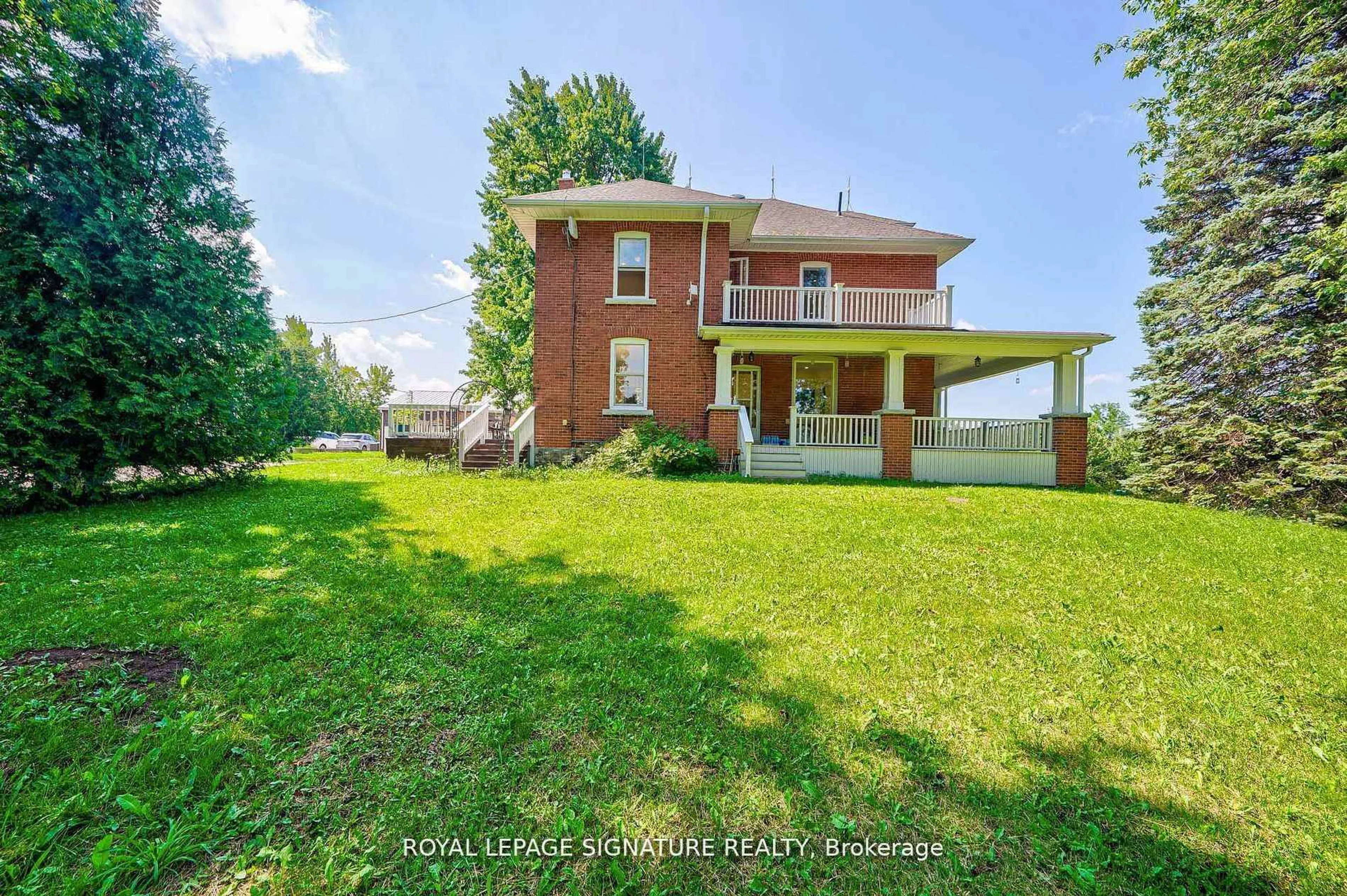 A pic from outside/outdoor area/front of a property/back of a property/a pic from drone, unknown for 424 8th Concession Rd, Hamilton Ontario L0P 1B0