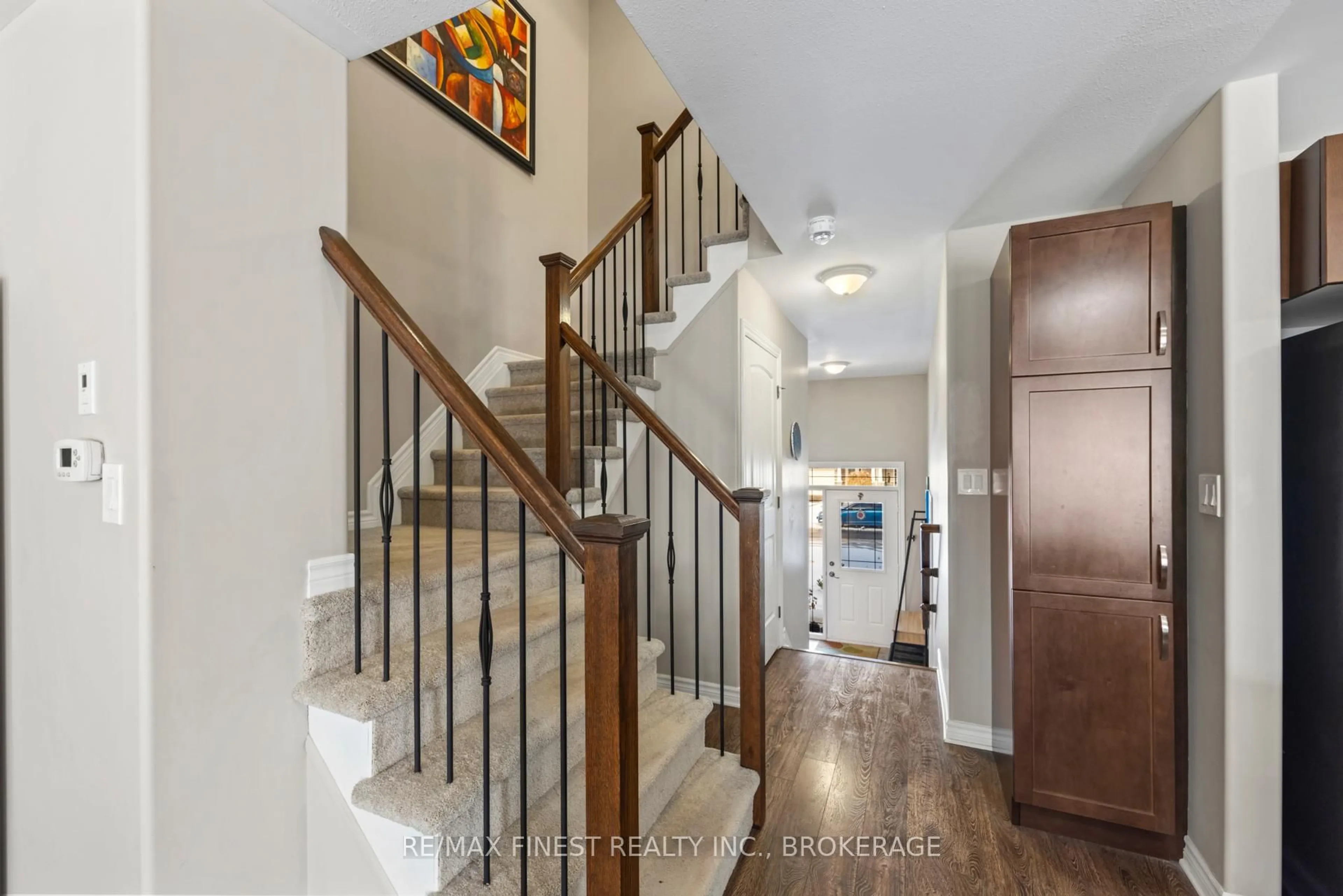 Indoor entryway for 1395 TREMONT Dr, Kingston Ontario K7P 0K7