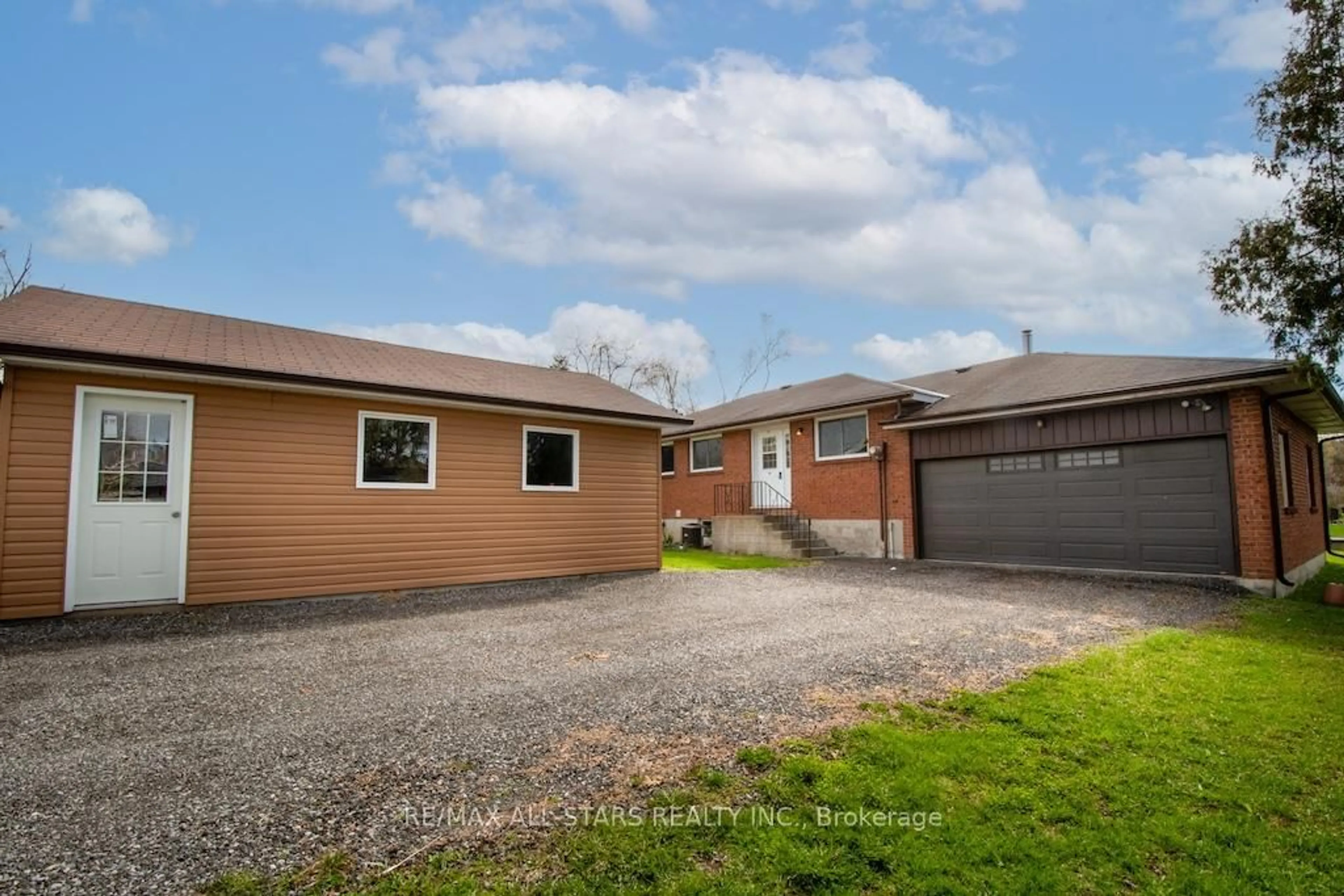 A pic from outside/outdoor area/front of a property/back of a property/a pic from drone, unknown for 57 Indian Tr, Kawartha Lakes Ontario K9V 4R6