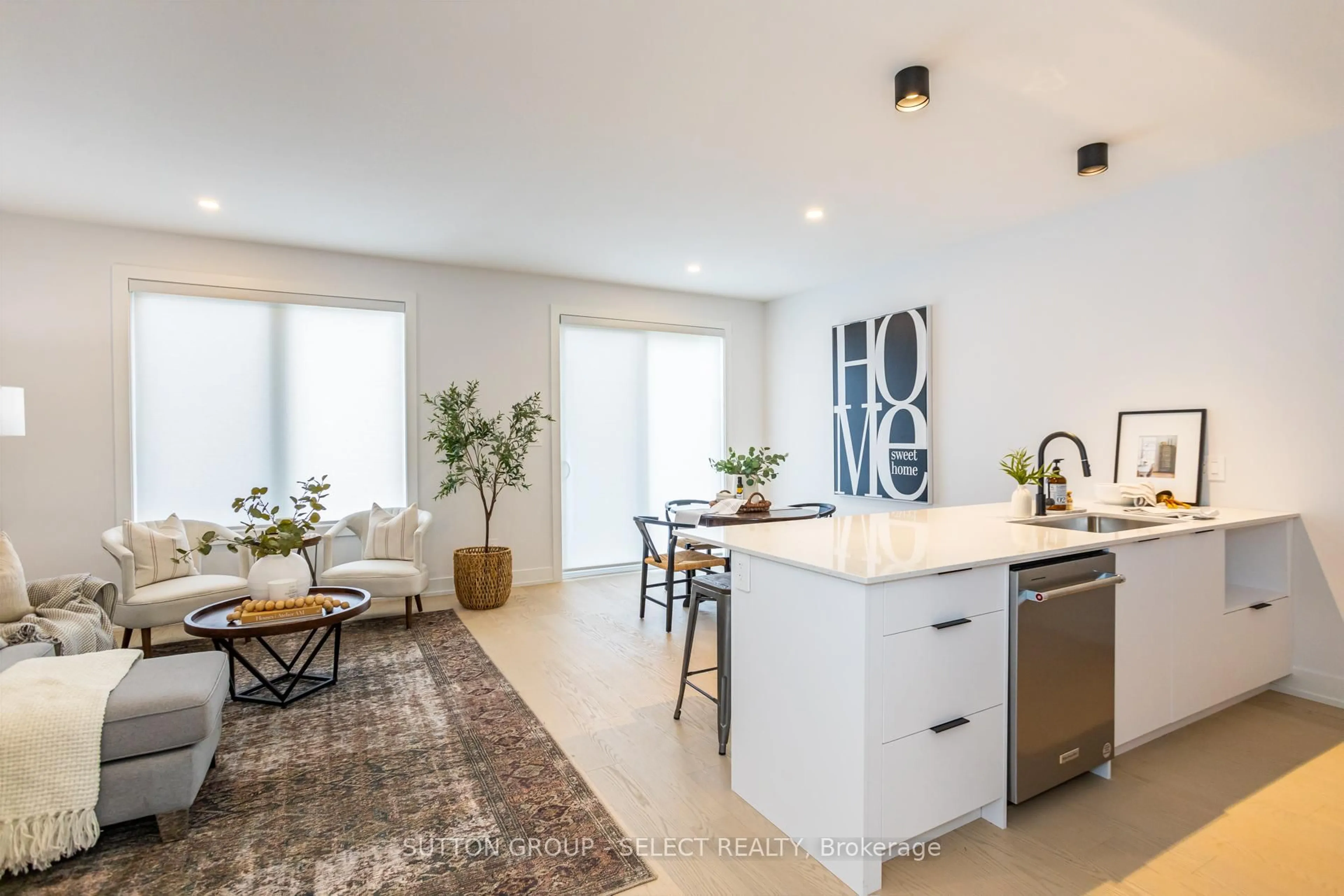 Open concept kitchen, unknown for 1965 Upperpoint Gate #151, London South Ontario N6K 0L2