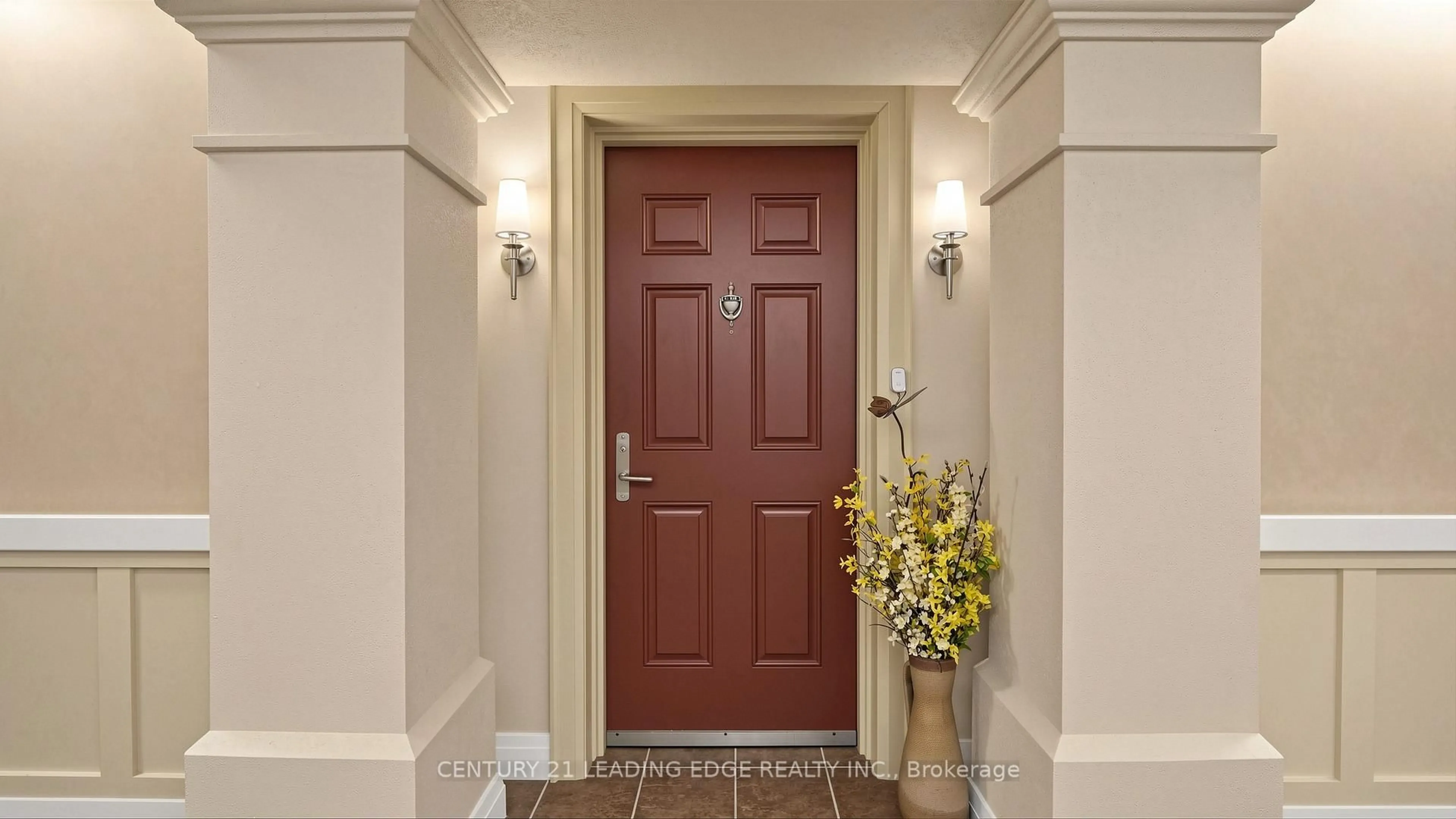 Indoor entryway for 65 BAYBERRY Dr #C106, Guelph Ontario N1G 4X7