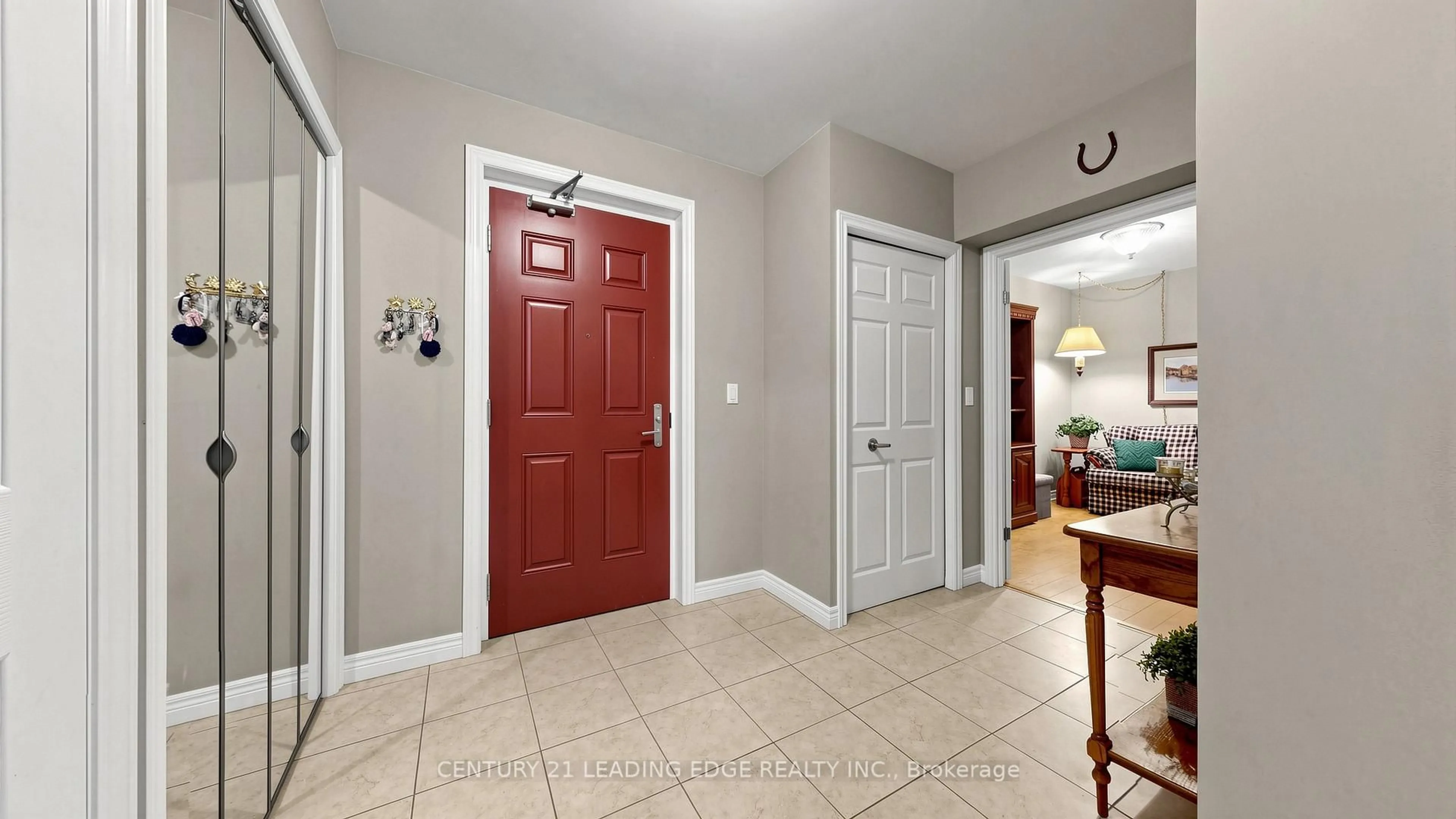Indoor entryway for 65 BAYBERRY Dr #C106, Guelph Ontario N1G 4X7