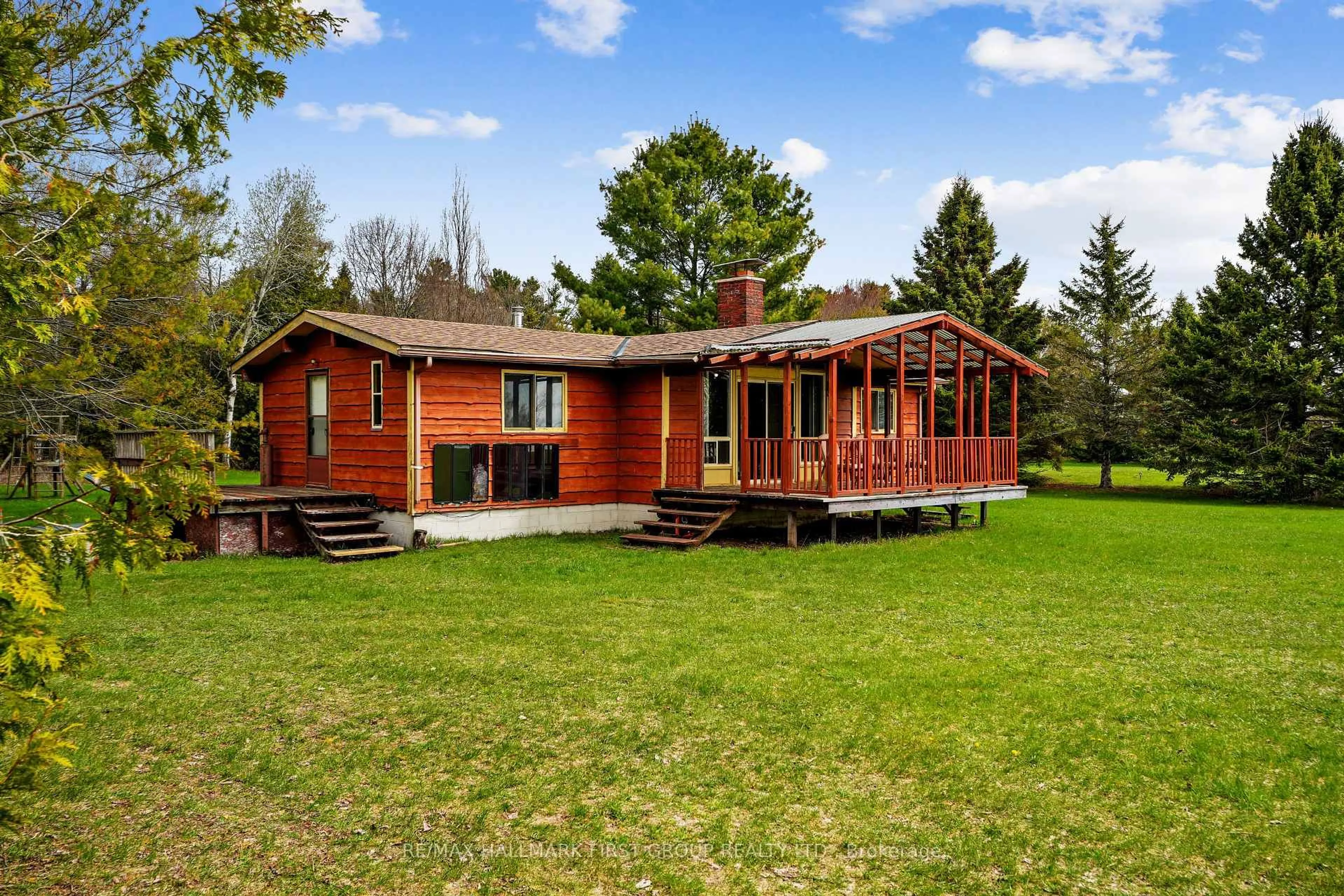 Home with vinyl exterior material, unknown for 605B Orchard Grove Rd, Alnwick/Haldimand Ontario K0K 2G0