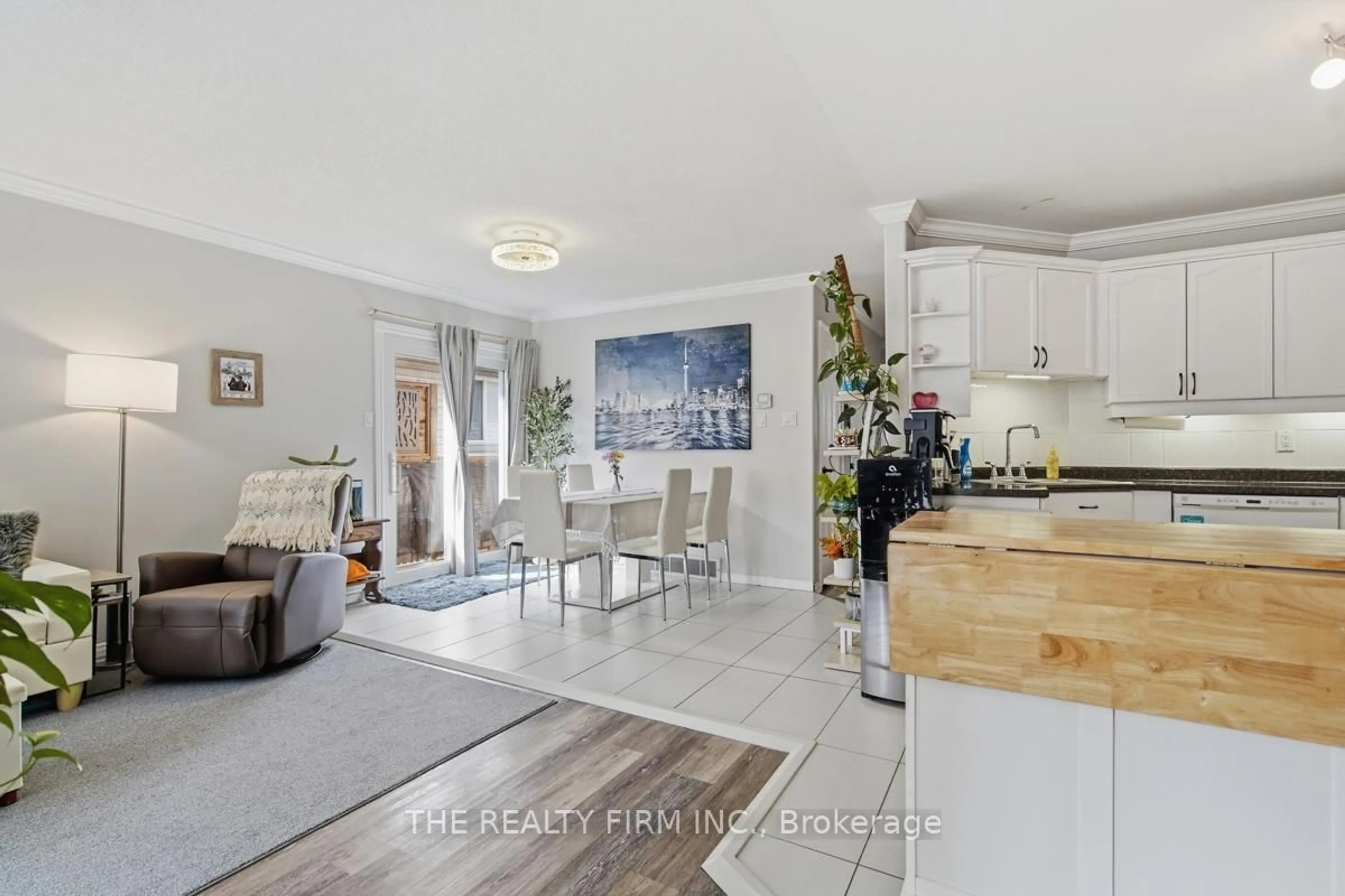Open concept kitchen, unknown for 320 Brookhaven Pl, London East Ontario N5Y 5N4
