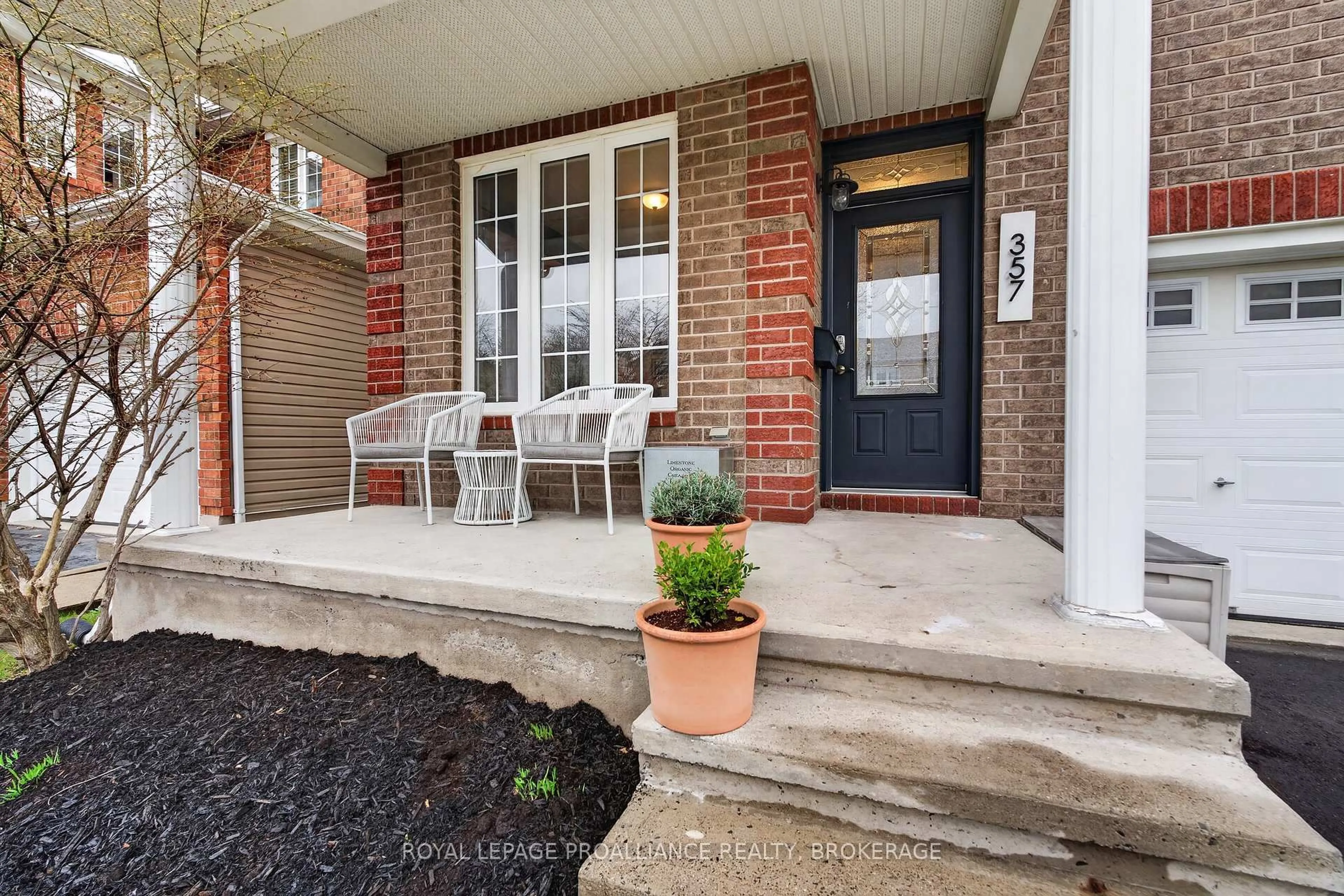 Unknown for 357 Quarry Pond Crt, Kingston Ontario K7K 7L5