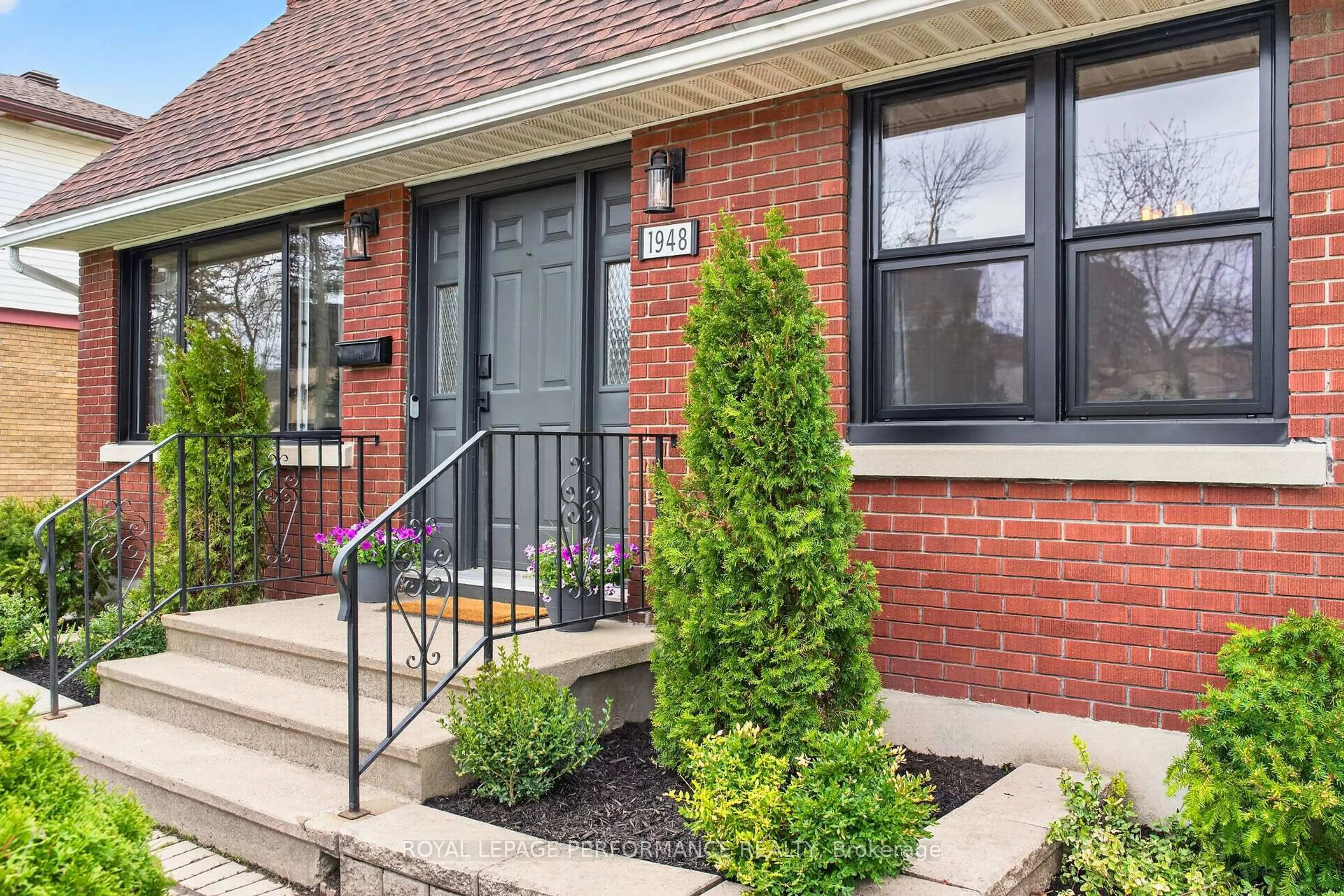 Home with brick exterior material, street for 1948 Othello Ave, Ottawa Ontario K1G 2A4