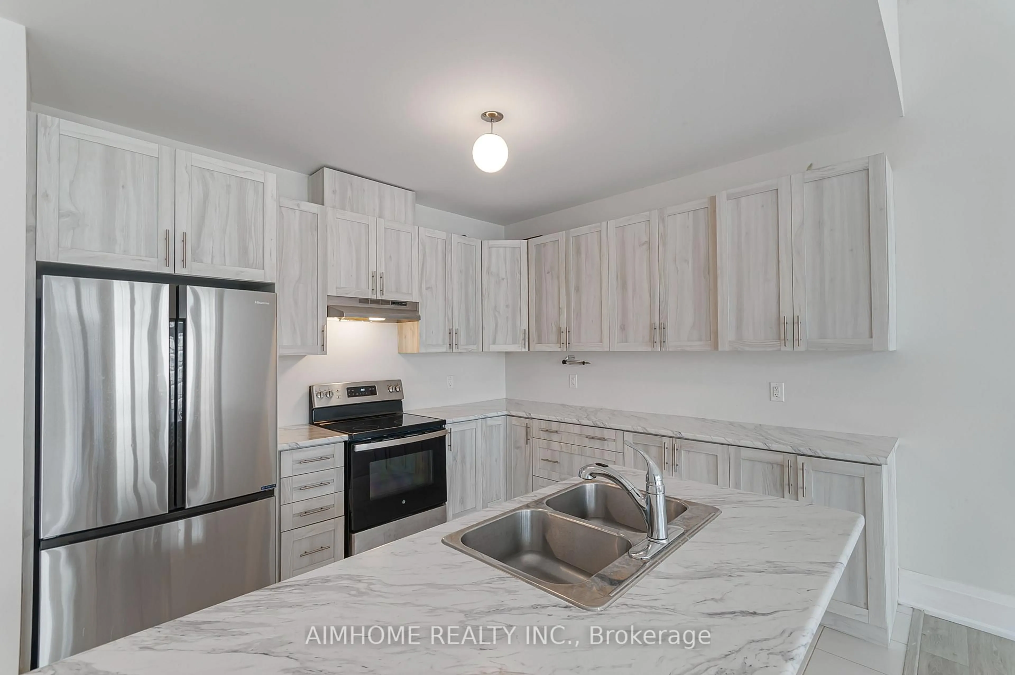 Standard kitchen, unknown for 6 Prescott Cres, Bracebridge Ontario P1L 0B7