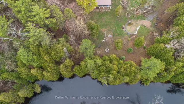 31 Digby Laxton Boundary Rd, Kawartha Lakes 2
